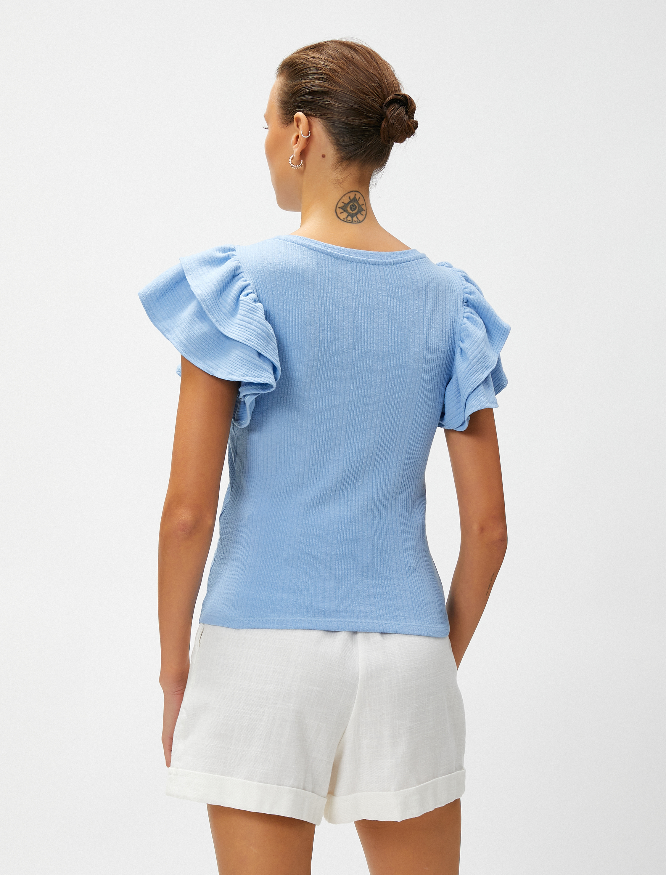   Kolları Volan Detaylı Tişört Bisiklet Yaka