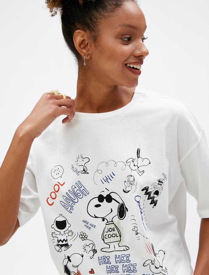 Snoopy Tişört Oversize Baskılı Lisanslı Bisiklet Yaka Kısa Kollu