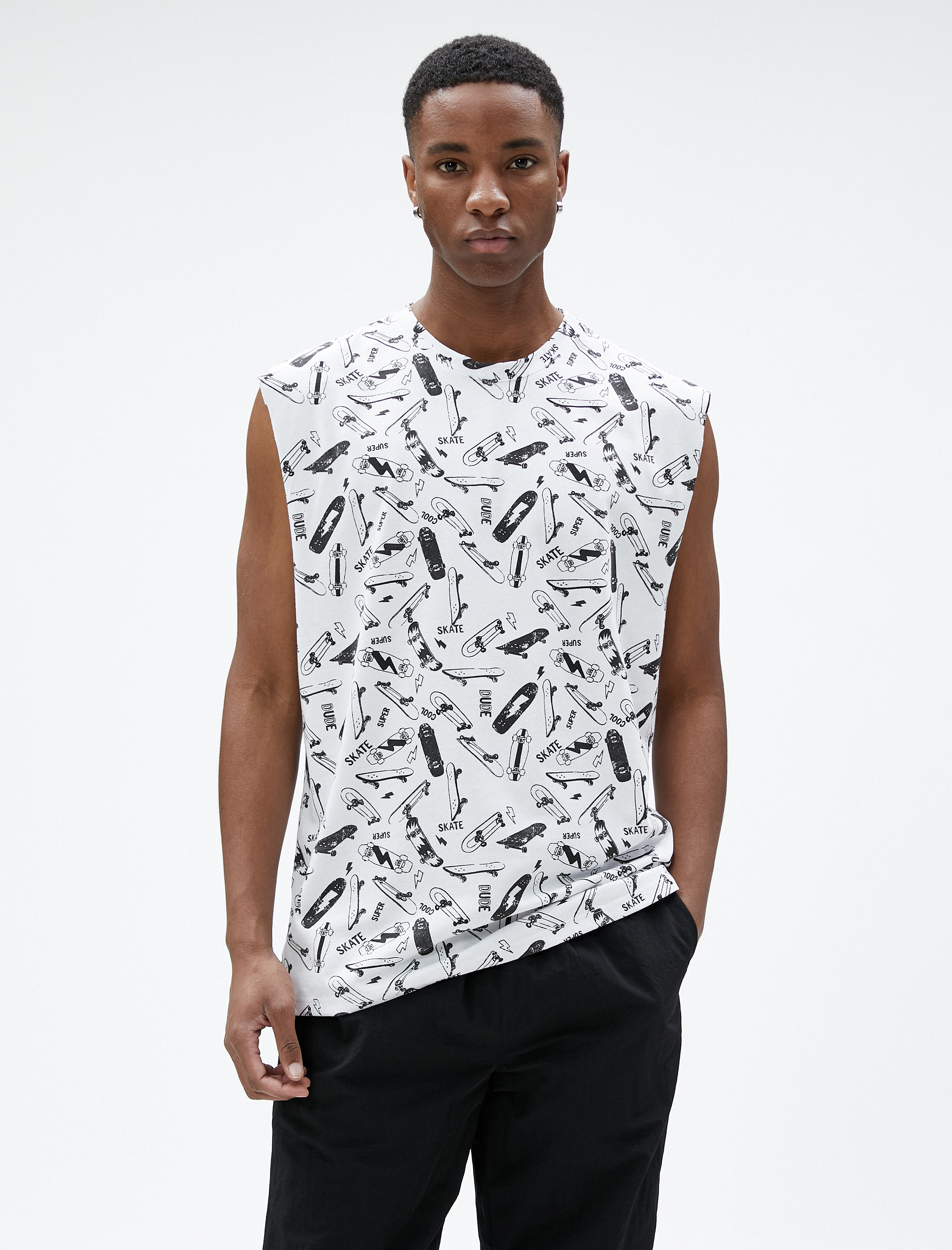   Atlet Kolsuz Bisiklet Yaka Kaykay Temalı Baskılı