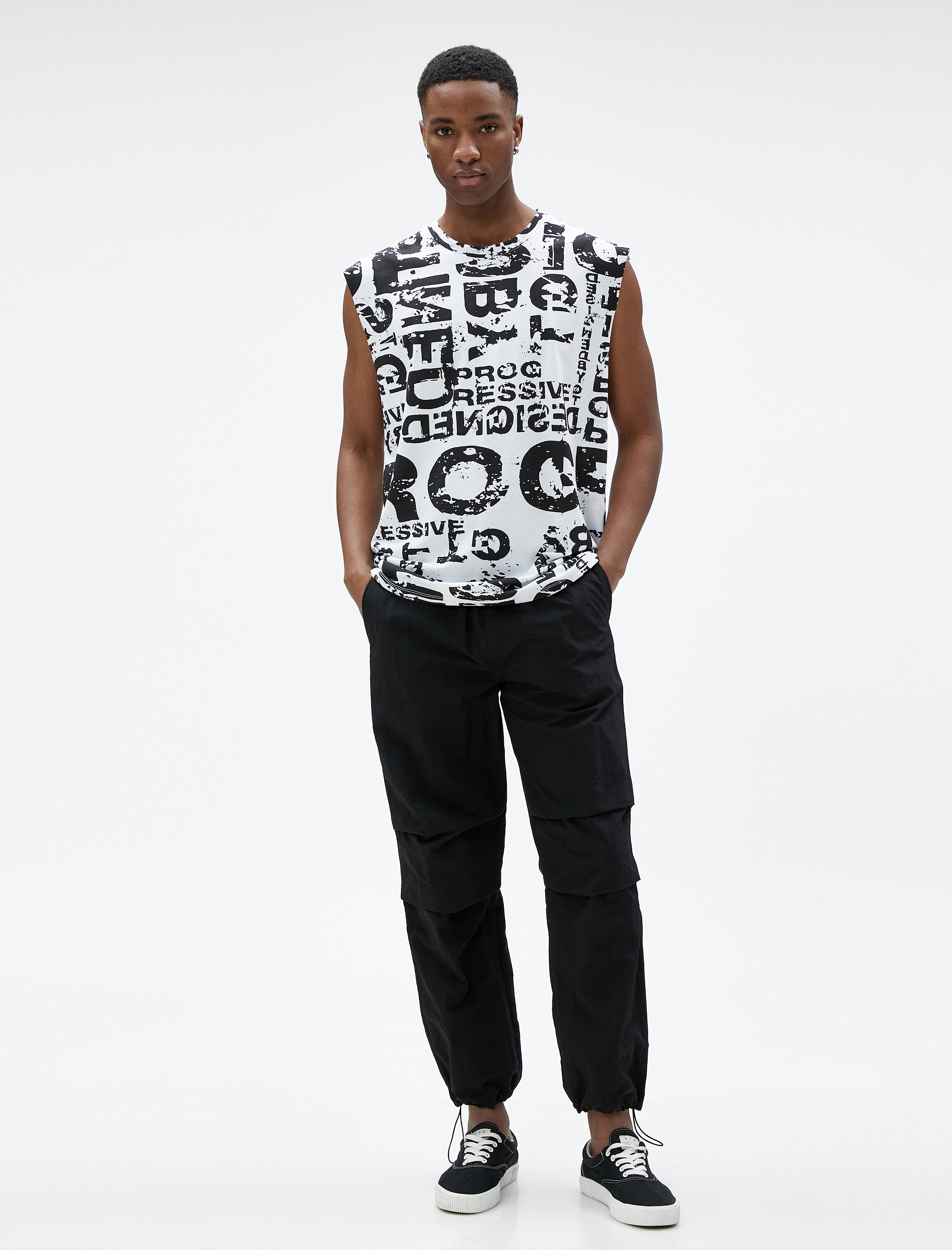   Kolsuz Atlet Slogan Baskılı Bisiklet Yaka