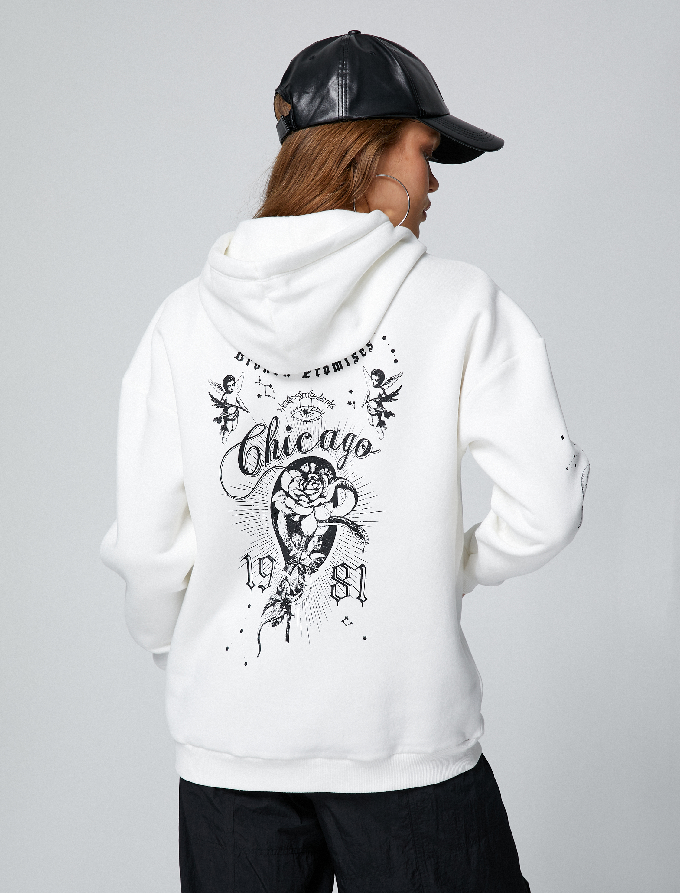   Şardonlu Oversize Sweatshirt Kapüşonlu Baskılı Uzun Kollu