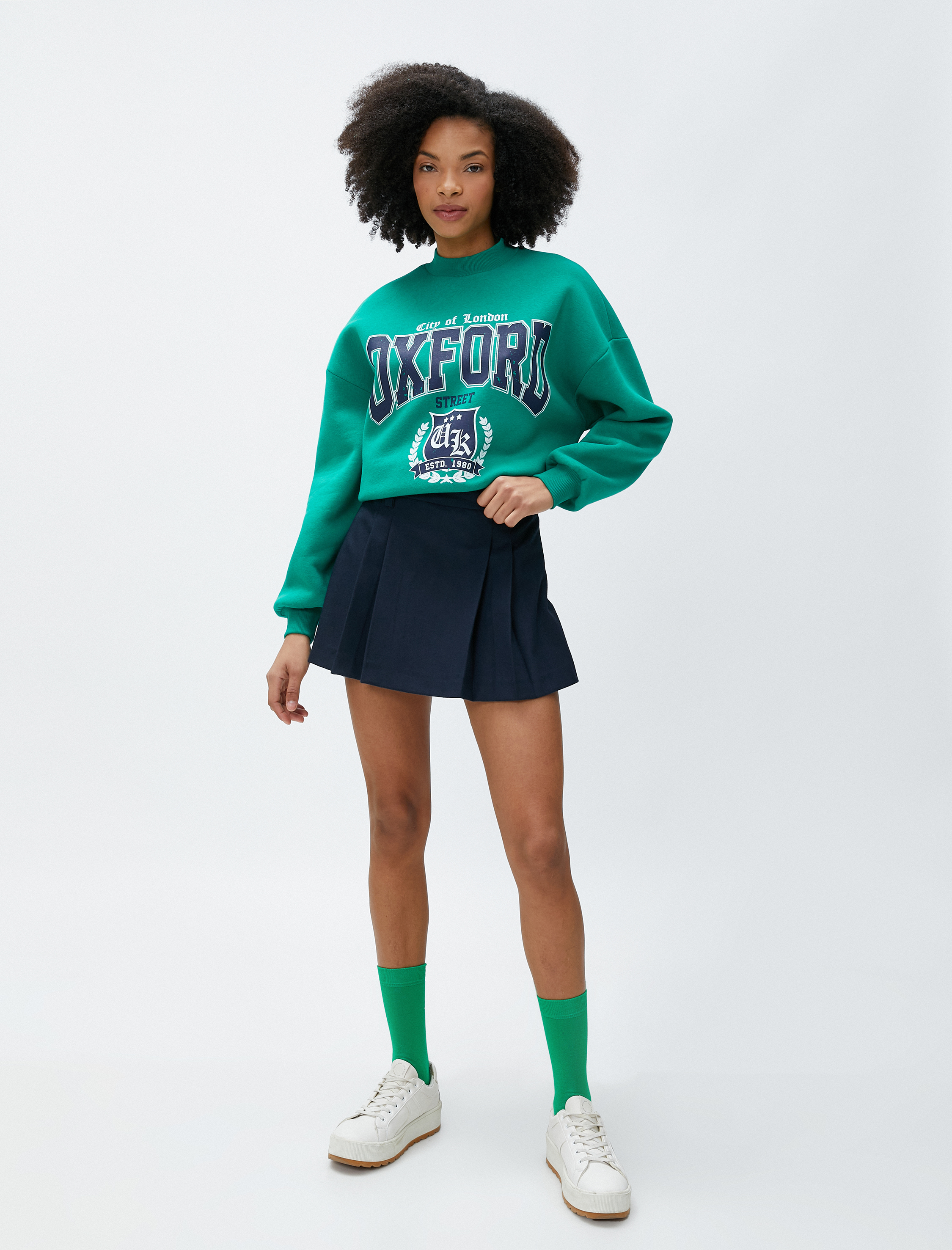   Şardonlu Kolej Sweatshirt Dik Yaka Baskılı Uzun Kollu Ribanalı