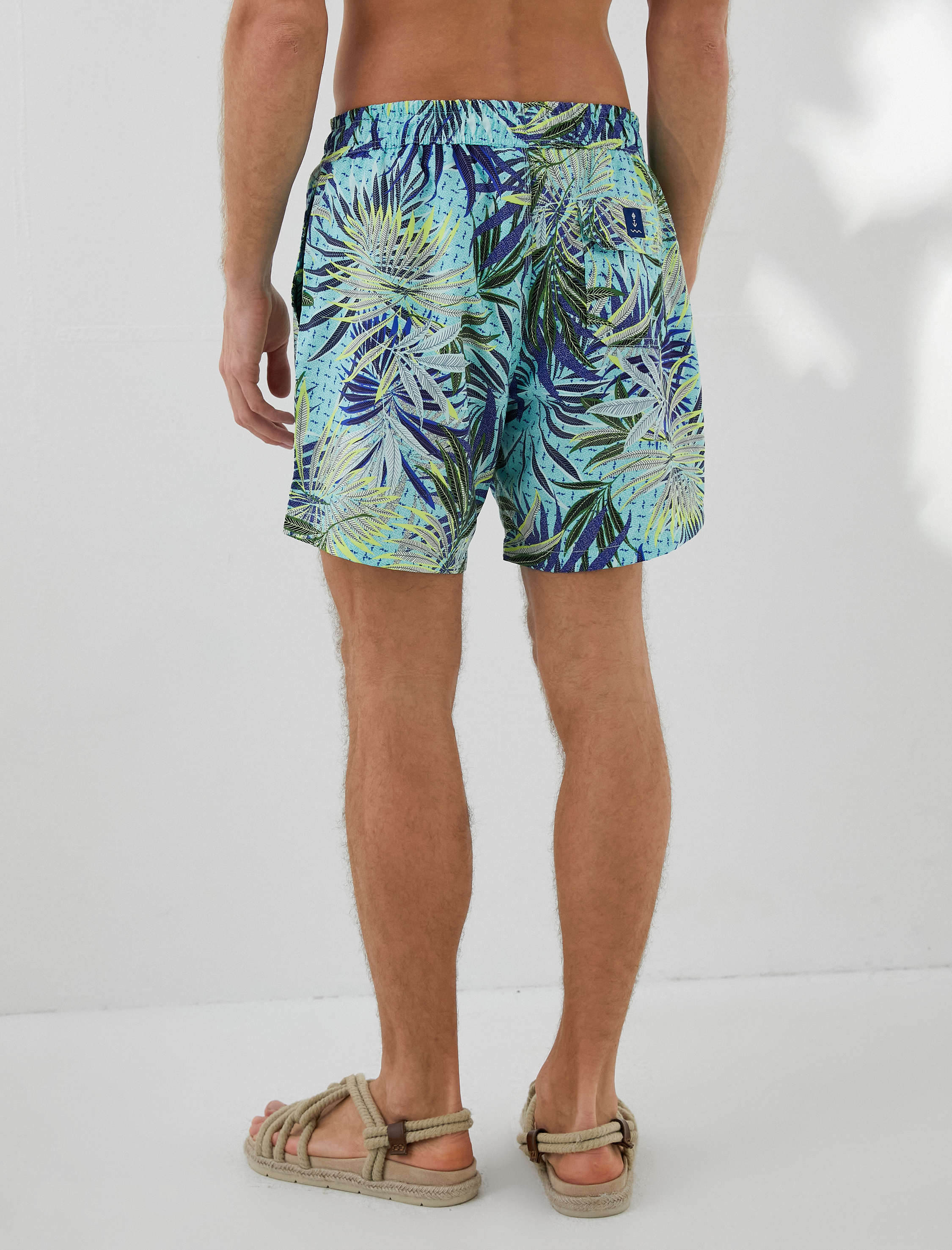   Mayo Şort Yaprak Baskılı Beli Bağcıklı Cepli