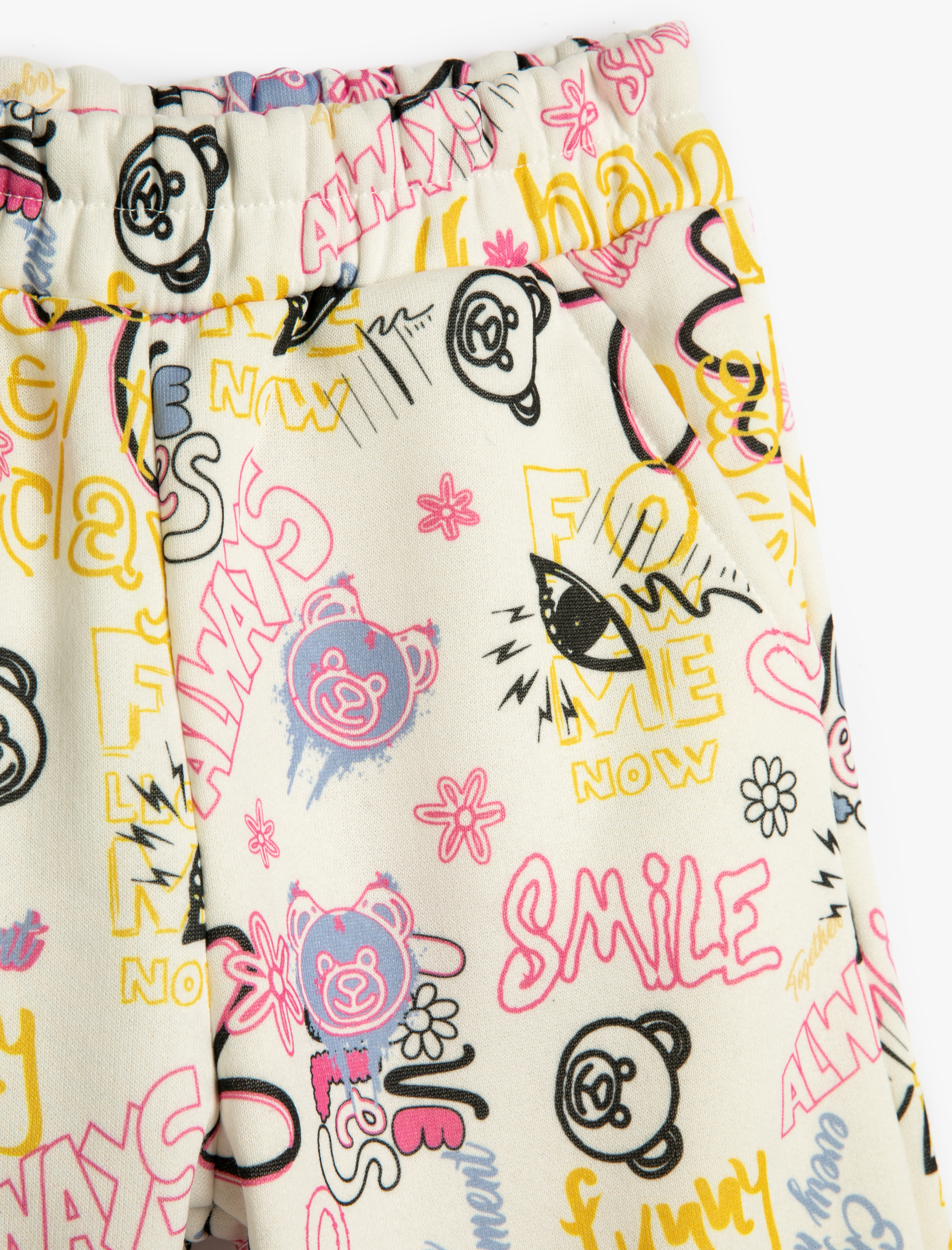  Kız Çocuk Jogger Eşofman Altı Beli Lastikli Cepli Grafiti Baskılı Şardonlu