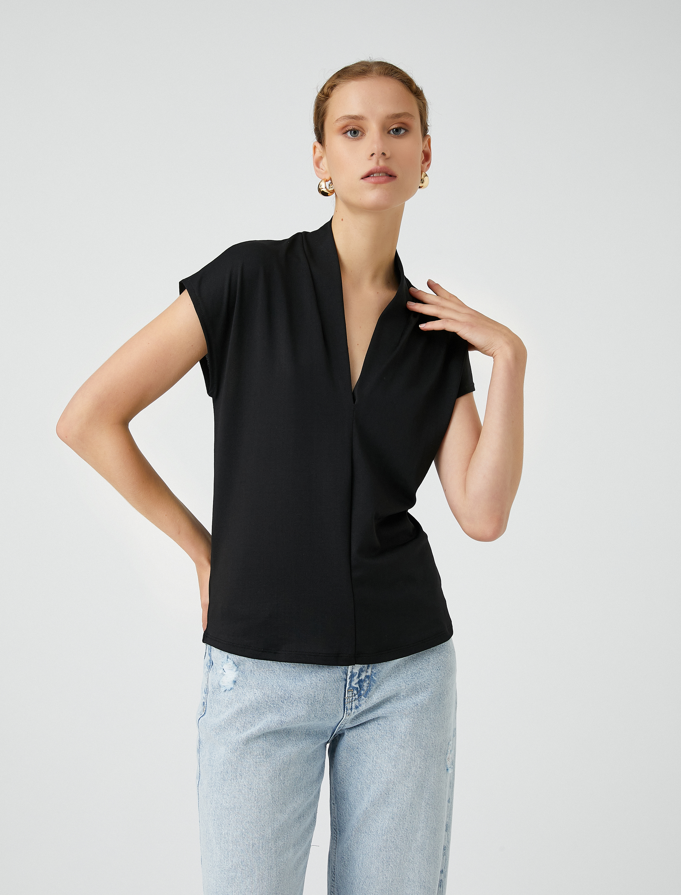   V Yaka Bluz Kısa Kollu