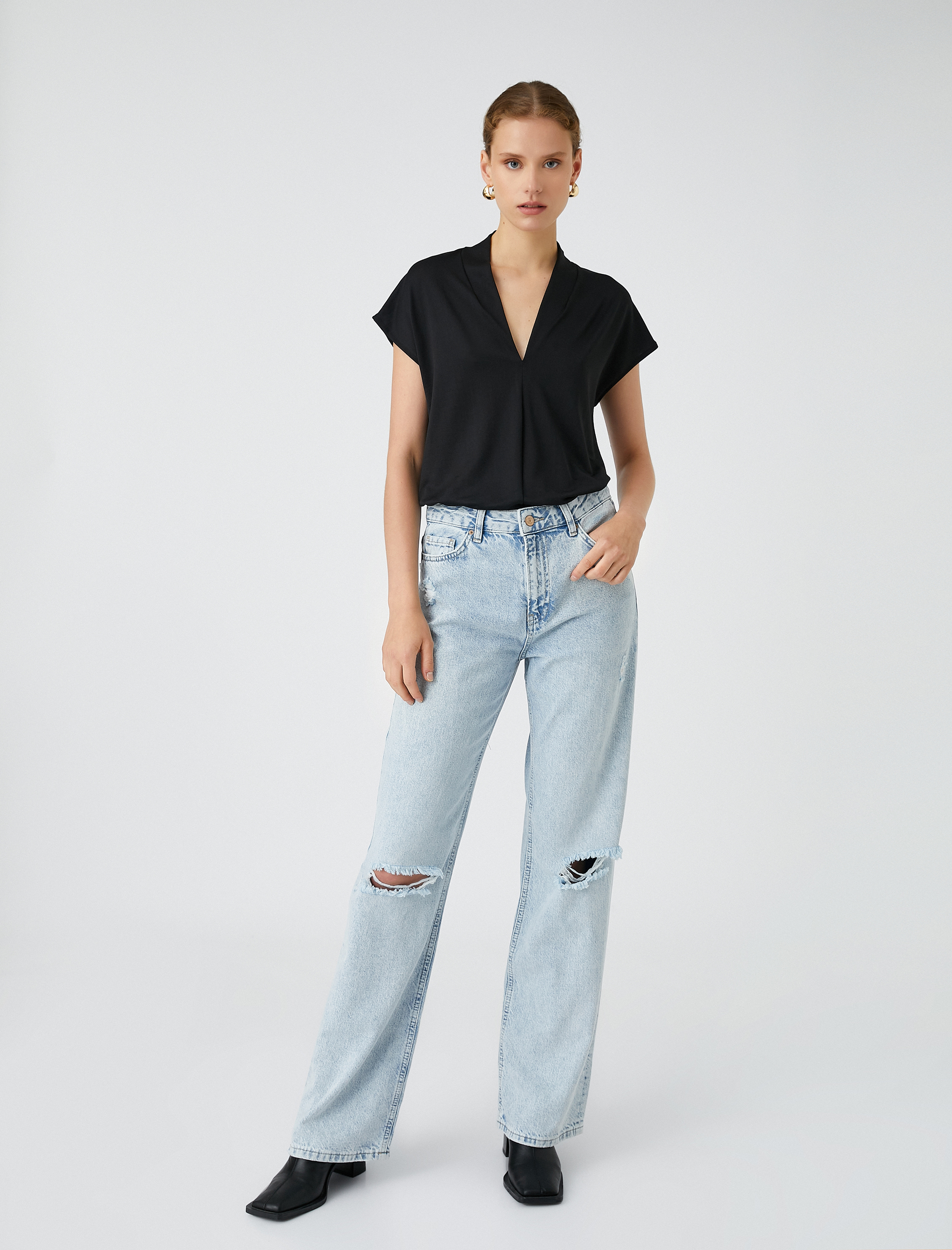   V Yaka Bluz Kısa Kollu