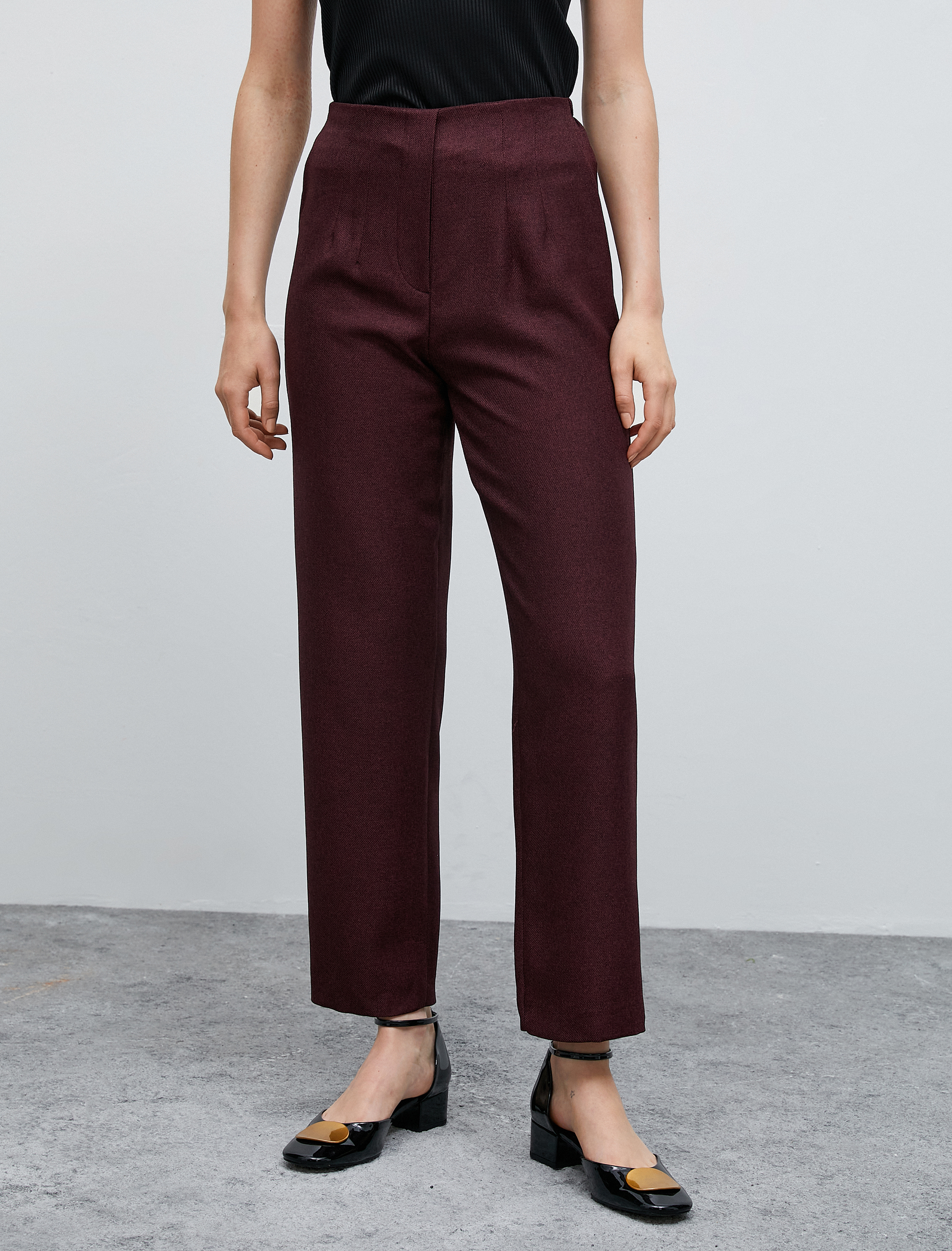   Düz Paça Kumaş Pantolon Yüksek Bel