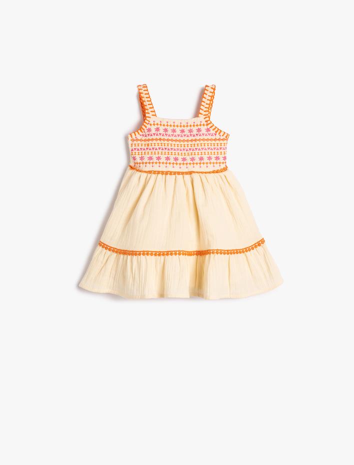Kız Bebek Elbise İşlemeli Müslin Kumaş Pamuklu Astarlı Gipeli Diz Boyu