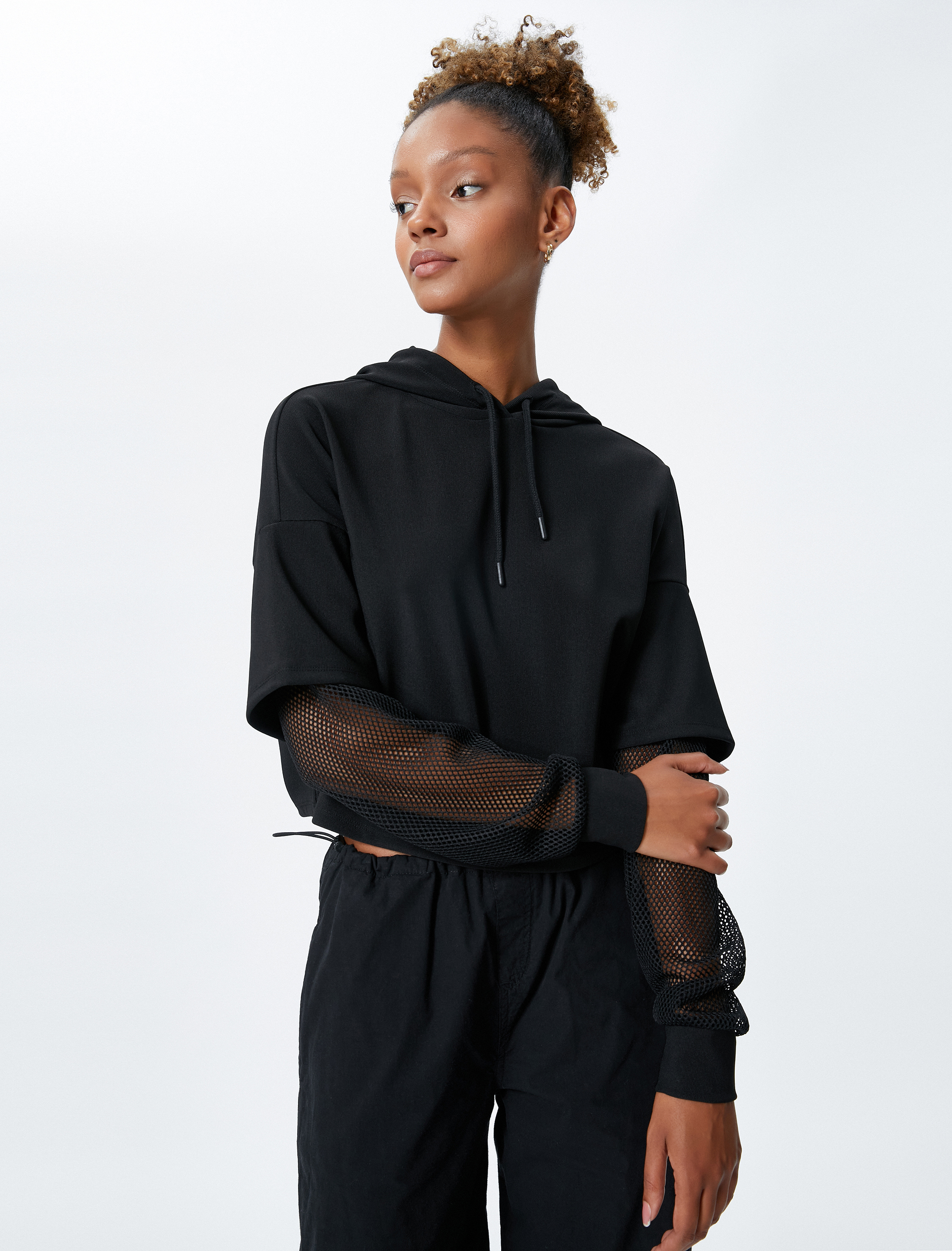   Kapüşonlu Sweatshirt Crop Rahat Kesim File Detaylı Uzun Kollu