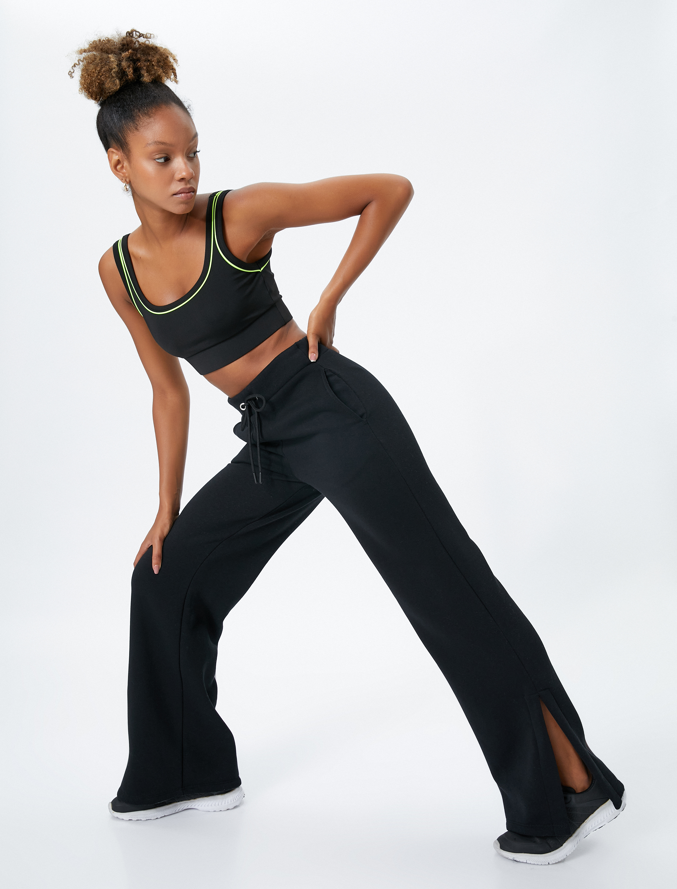   Bol Paça Eşofman Altı Spor Beli Bağcıklı Şardonlu Cepli