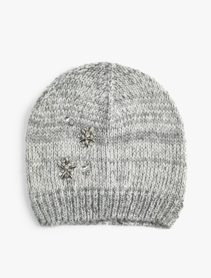 Kadın Triko Bere Boncuk İşleme Detaylı