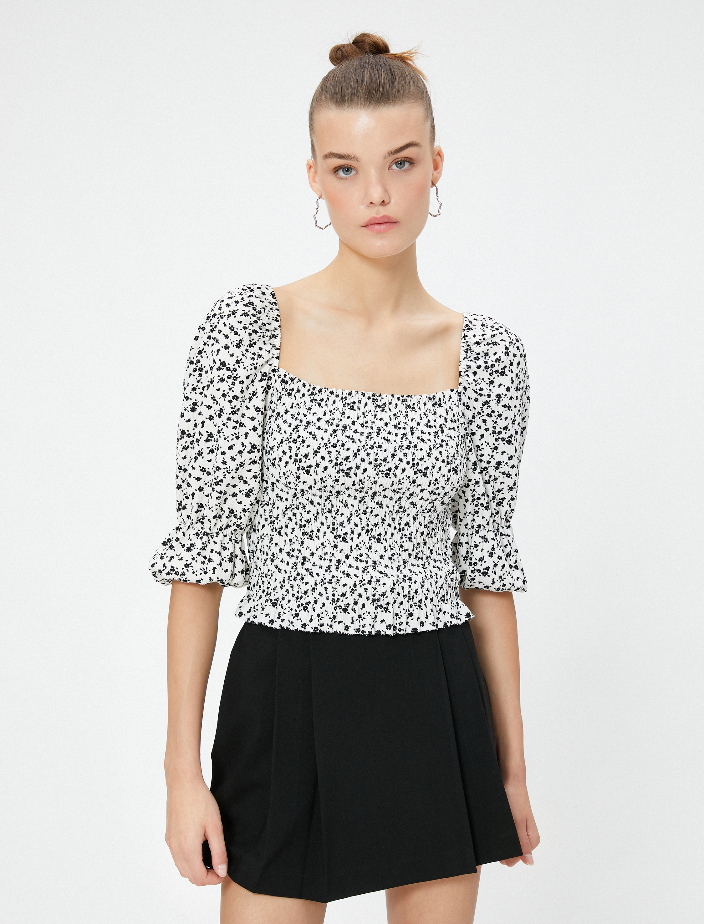   Çiçekli Bluz Balon Kollu Kare Yaka Gipeli Slim Fit Bürümcük