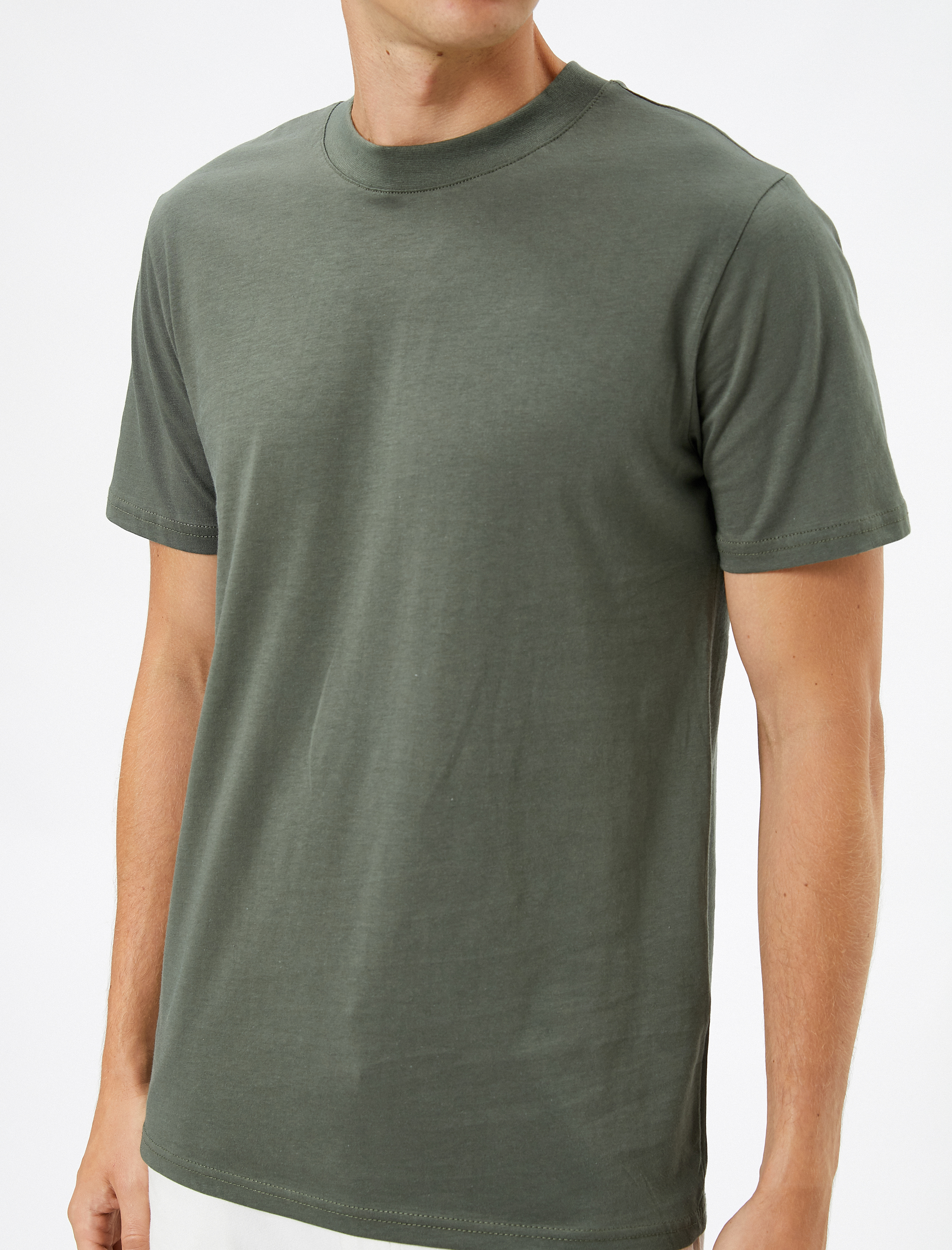   Basic Tişört Slim Fit Bisiklet Yaka Pamuklu