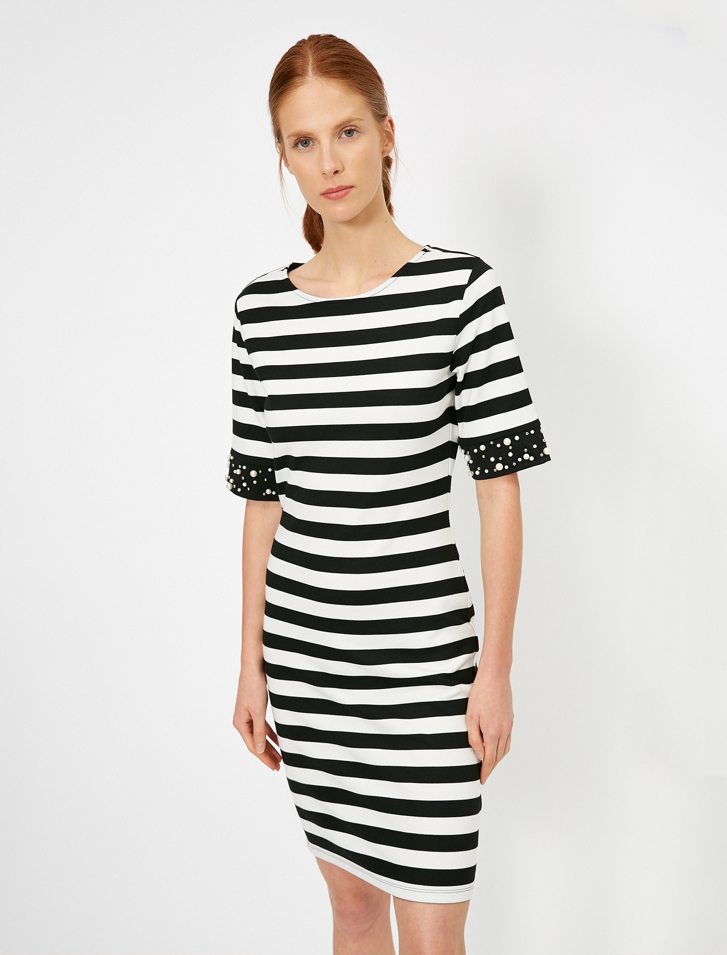   İnci Detaylı Çizgili Elbise