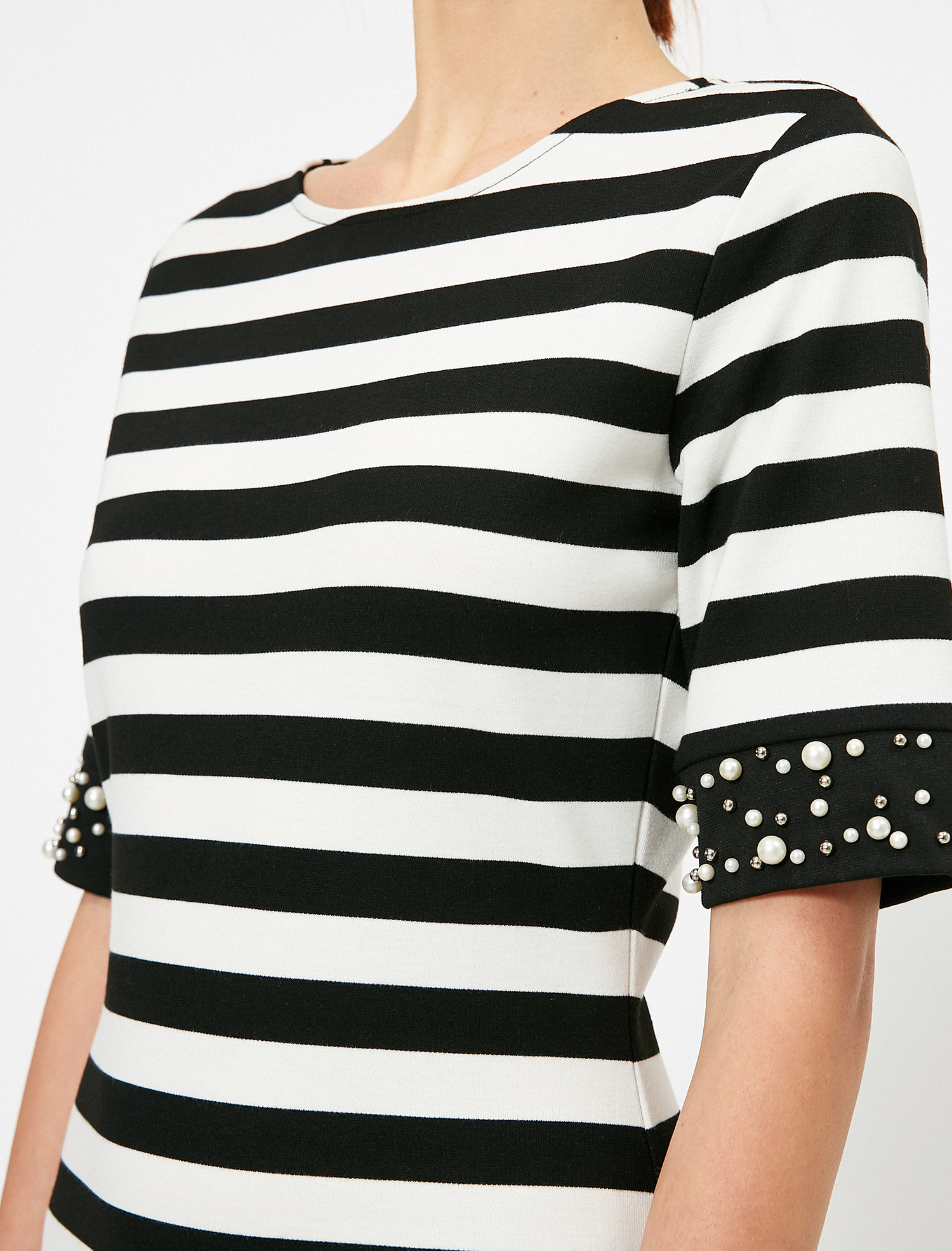   İnci Detaylı Çizgili Elbise