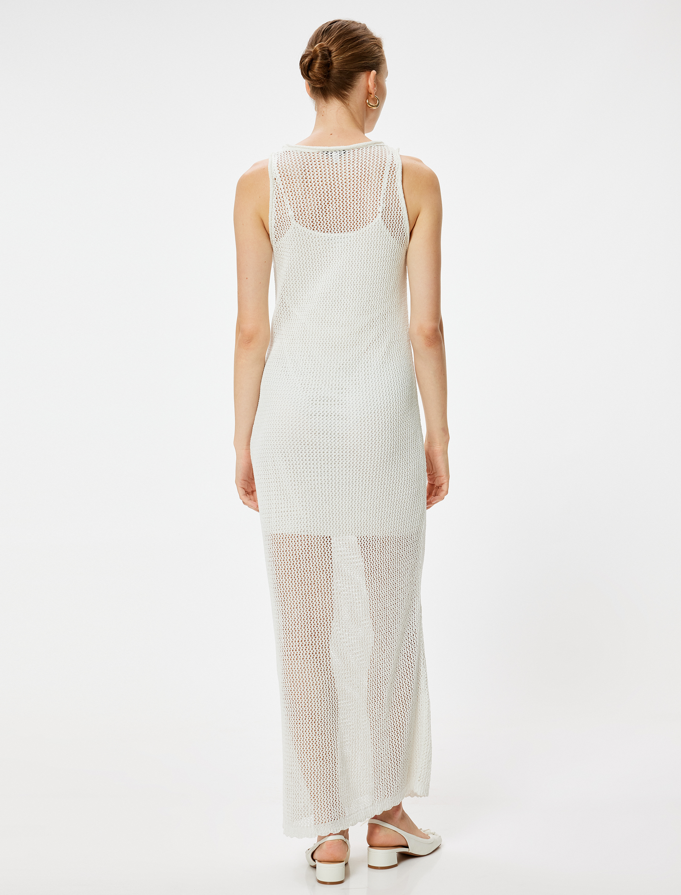   Koton X Sibil Çetinkaya - Uzun Kroşe Elbise Kolsuz Yuvarlak Yaka Yarım Astarlı