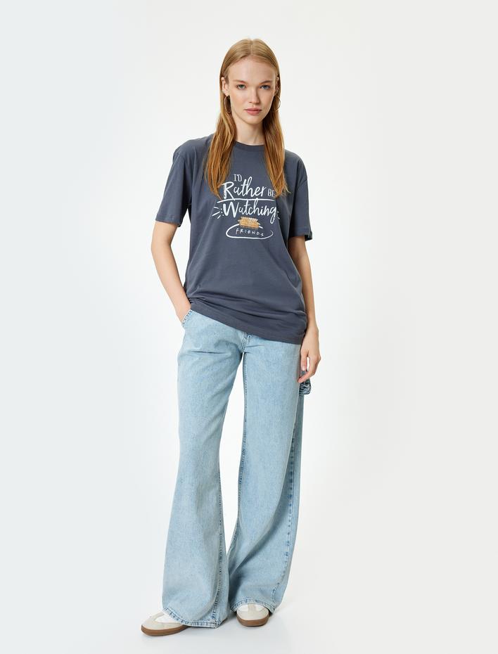  Friends Oversize Tişört Arkası Baskılı Kısa Kollu Lisanslı