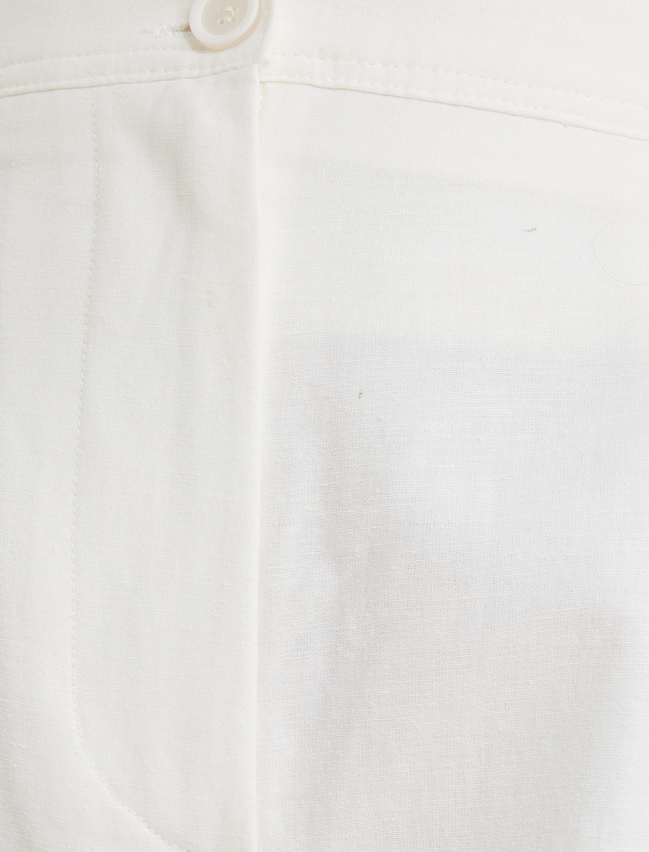   Koton X Sibil Çetinkaya - Keten Karışımlı Mini Şort Pile Detaylı Cepli Bol Kalıp