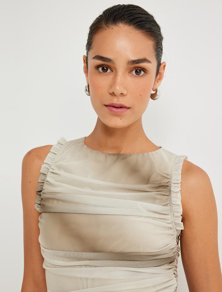  Koton X Sima Tarkan - Tül Fırfırlı Üst Astarlı Drapeli Kolsuz Yuvarlak Yaka Renk Geçişli