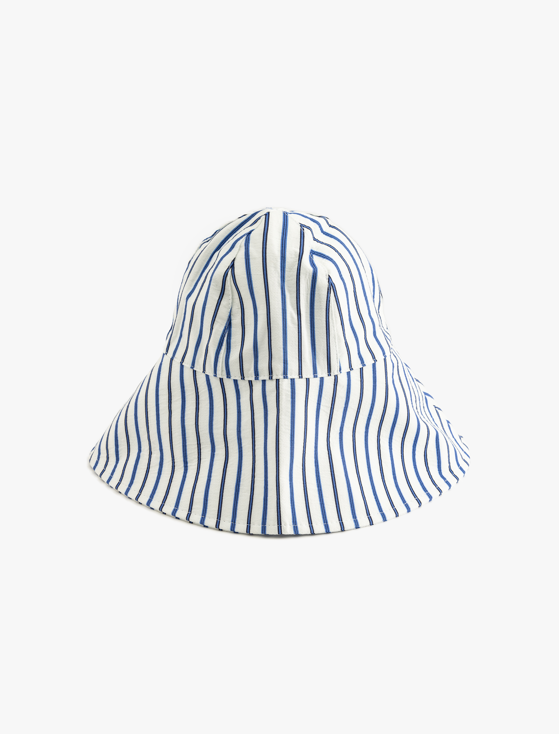  Kadın Bucket Şapka