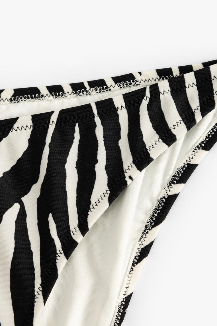   Zebra Desenli Bikini Altı Astarlı