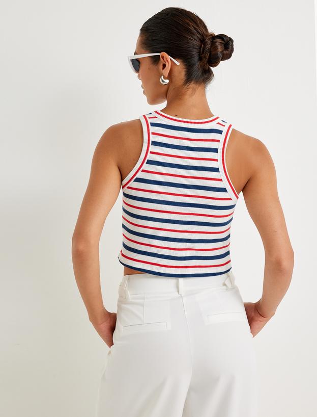 Koton X Sima Tarkan - Halter Yaka Crop Atlet Pamuklu_3