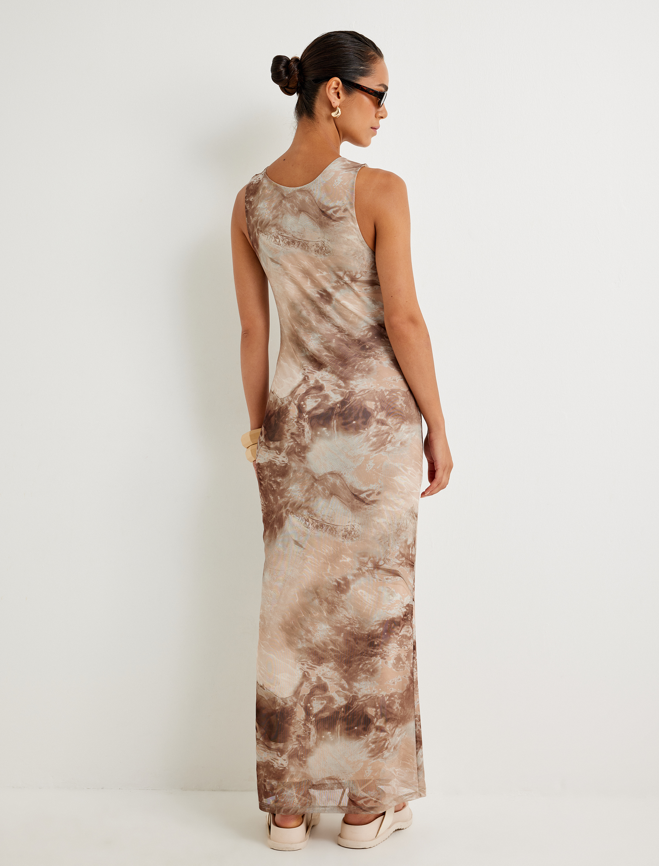   Koton X Sima Tarkan - Uzun Kalem Elbise Soyut Desenli Kolsuz Yuvarlak Yaka