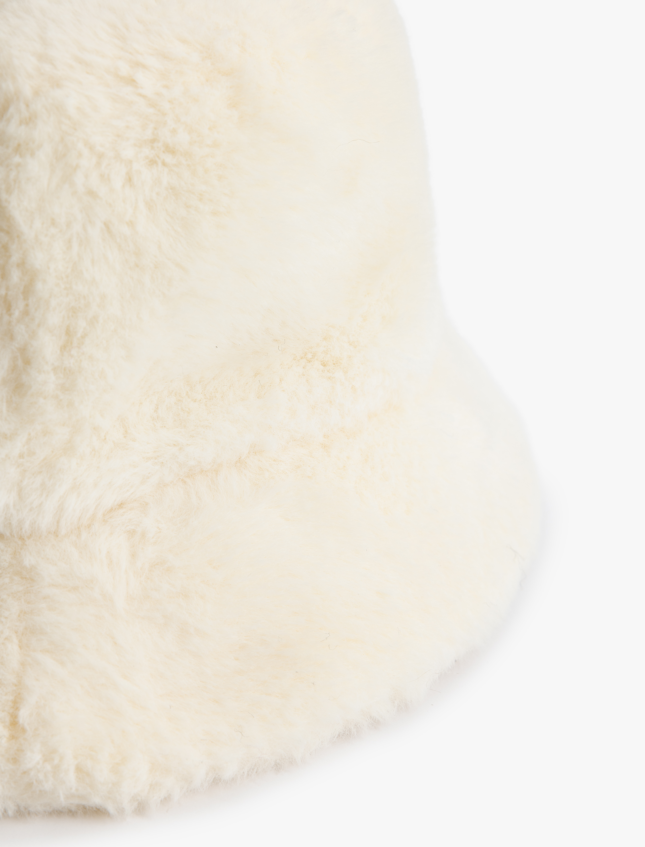  Kadın Peluş Bucket Şapka