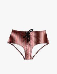 Çizgili Bikini Altı