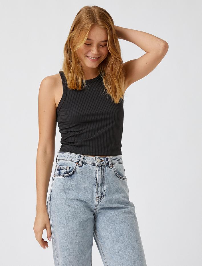  Halter Yaka Atlet
