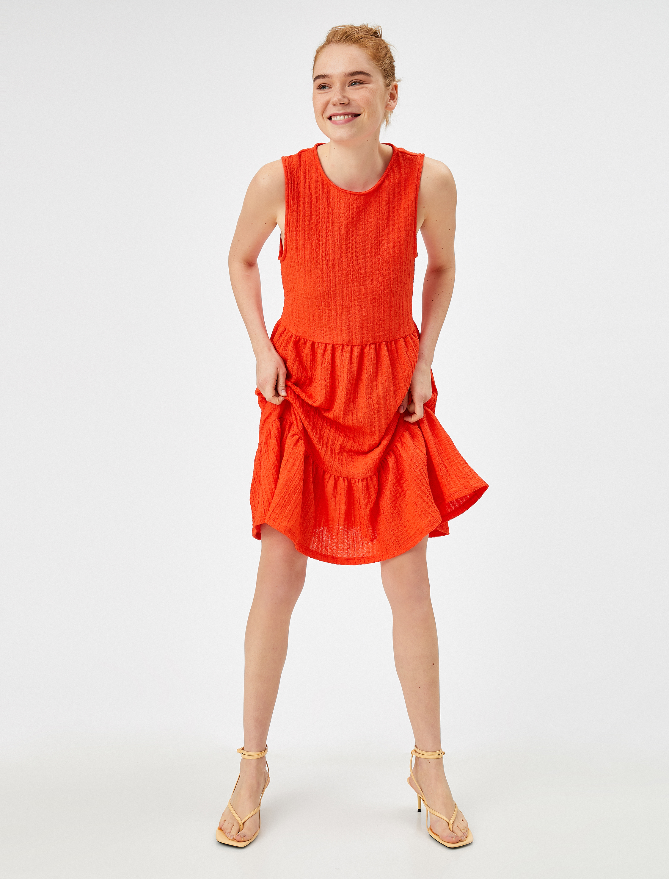   Kolsuz Elbise Bisiklet Yaka