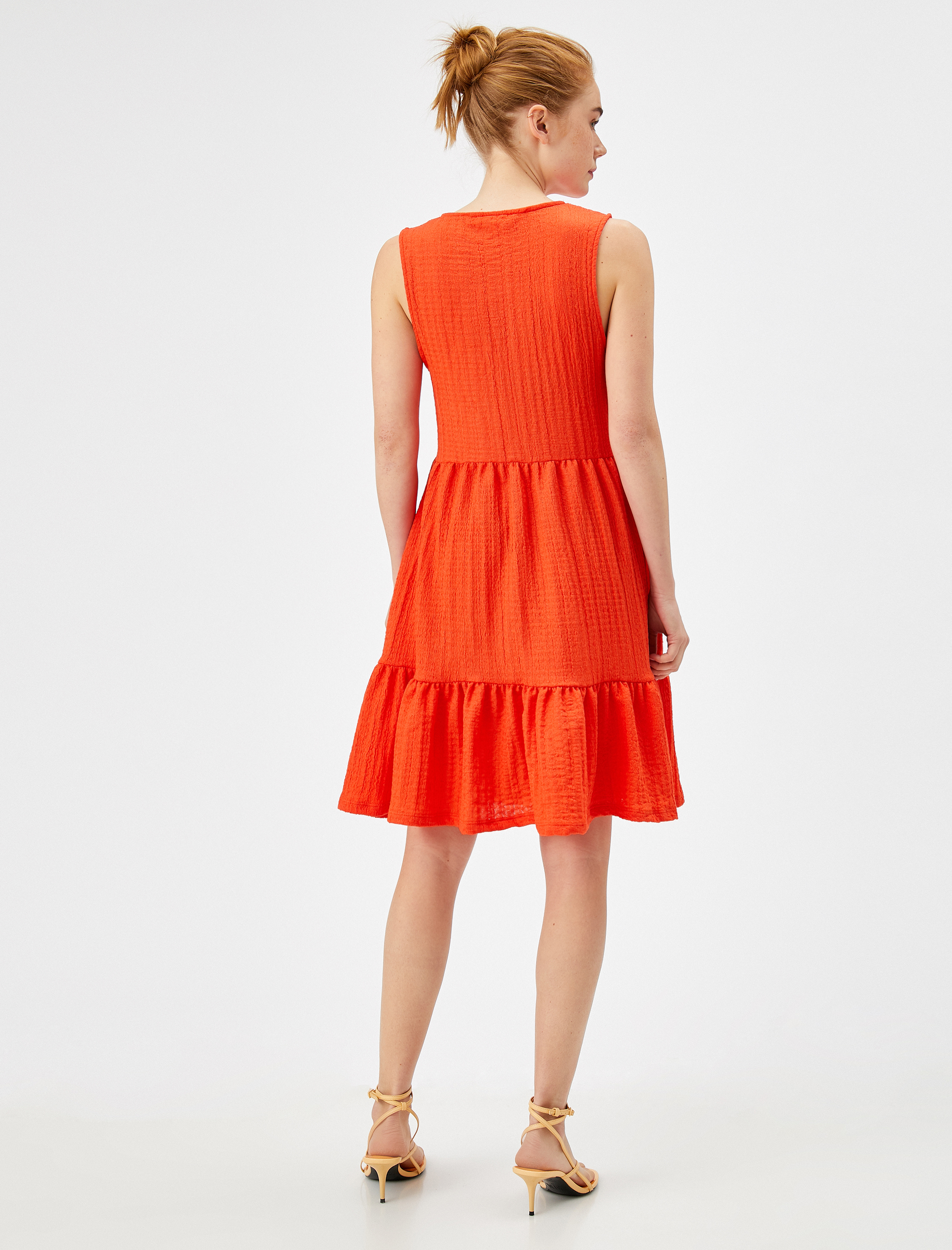   Kolsuz Elbise Bisiklet Yaka