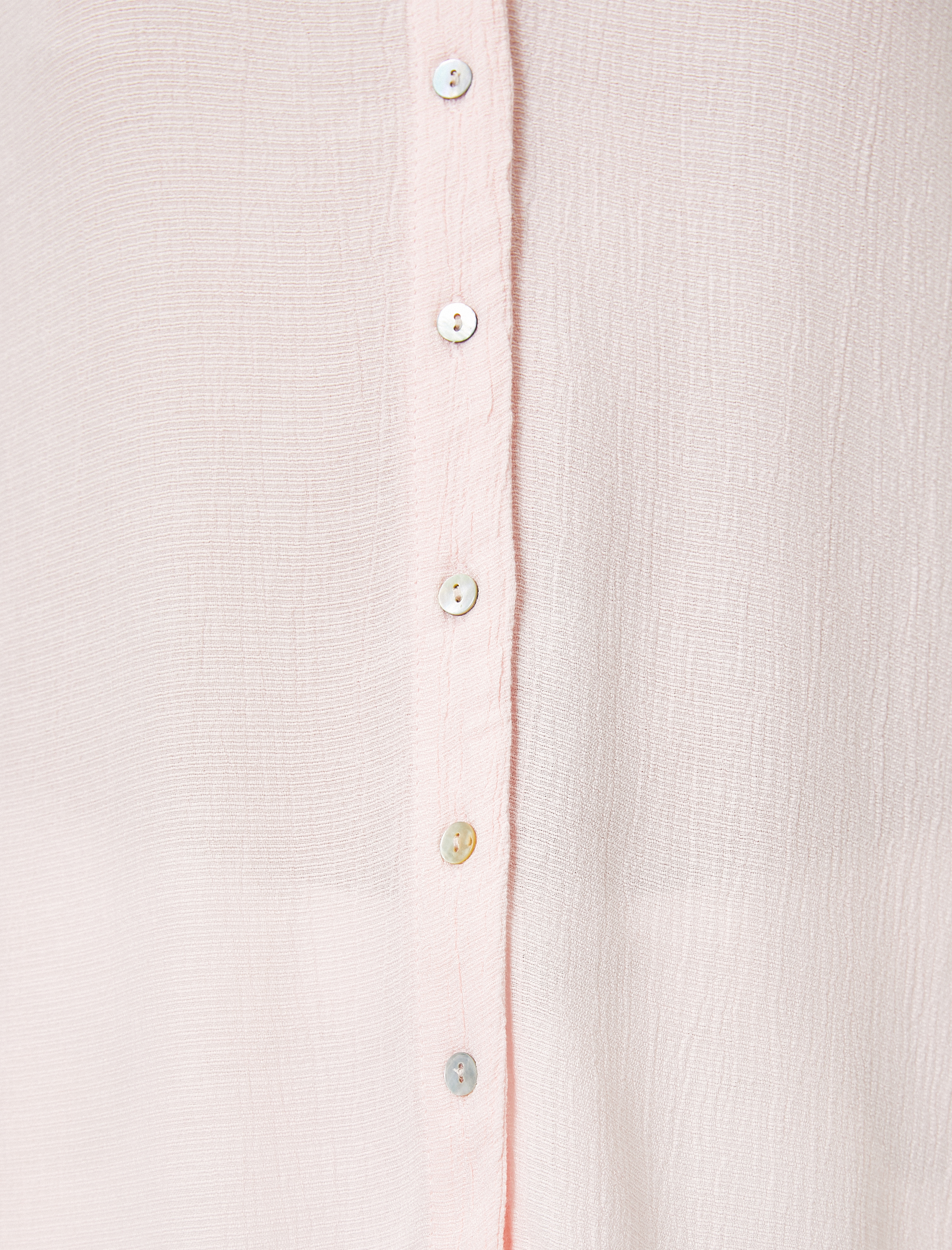   V Yaka Uzun Kollu Gömlek