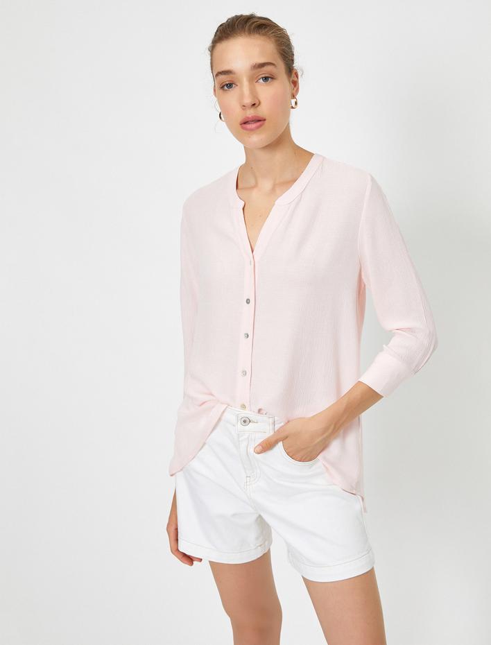  V Yaka Uzun Kollu Gömlek