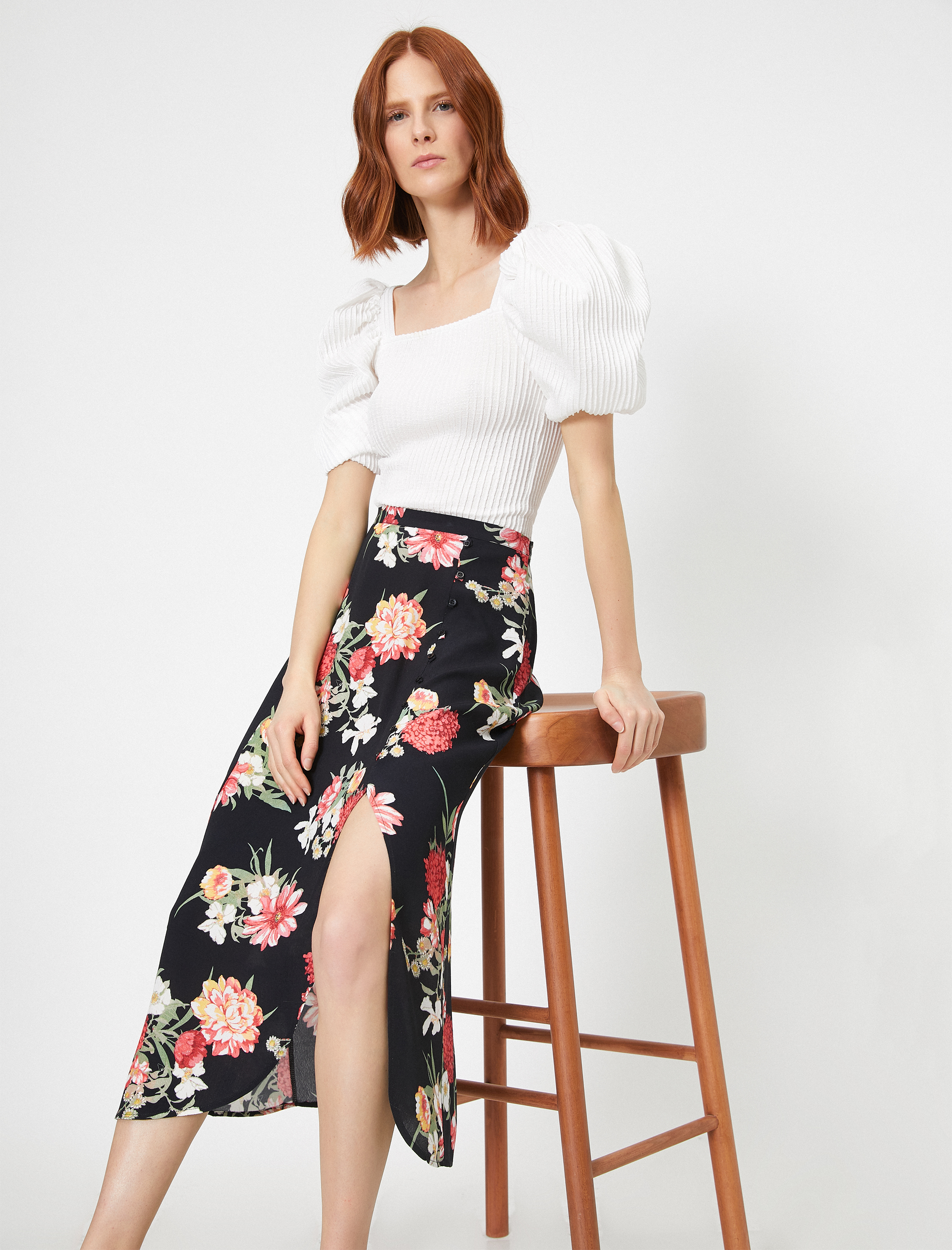   Desenli Yırtmaçlı Midi Etek