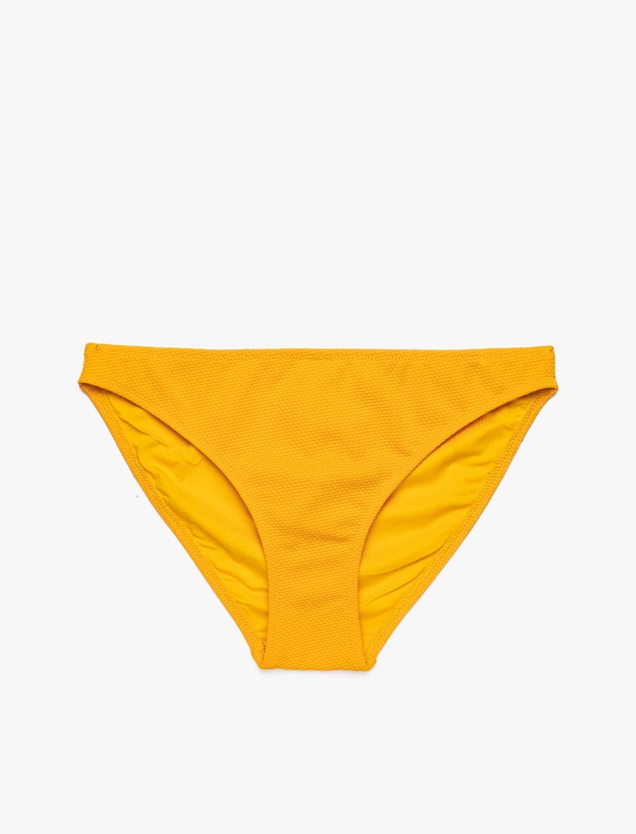  Düz Bikini Altı