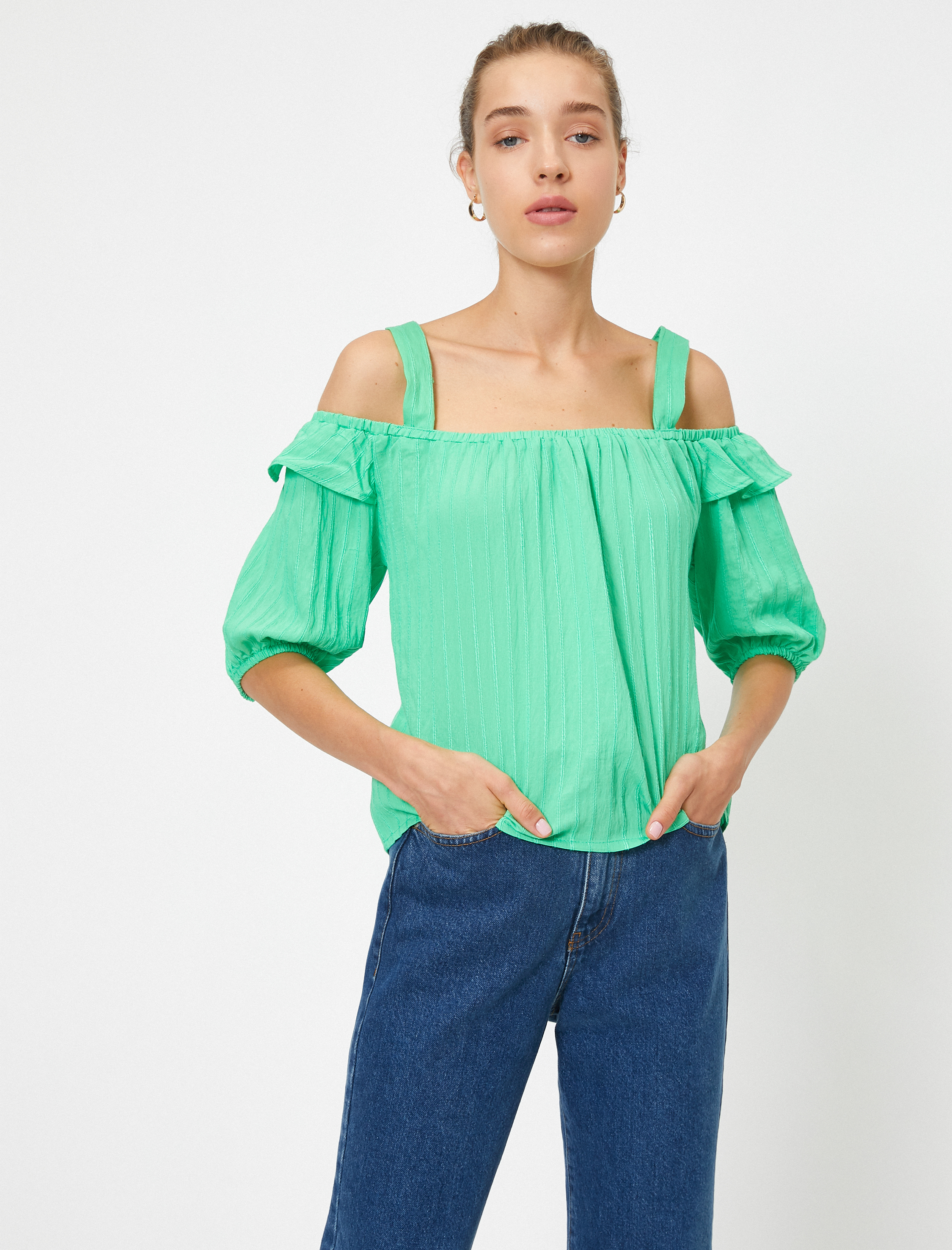   Omuz Dekolteli Kısa Kollu Bluz