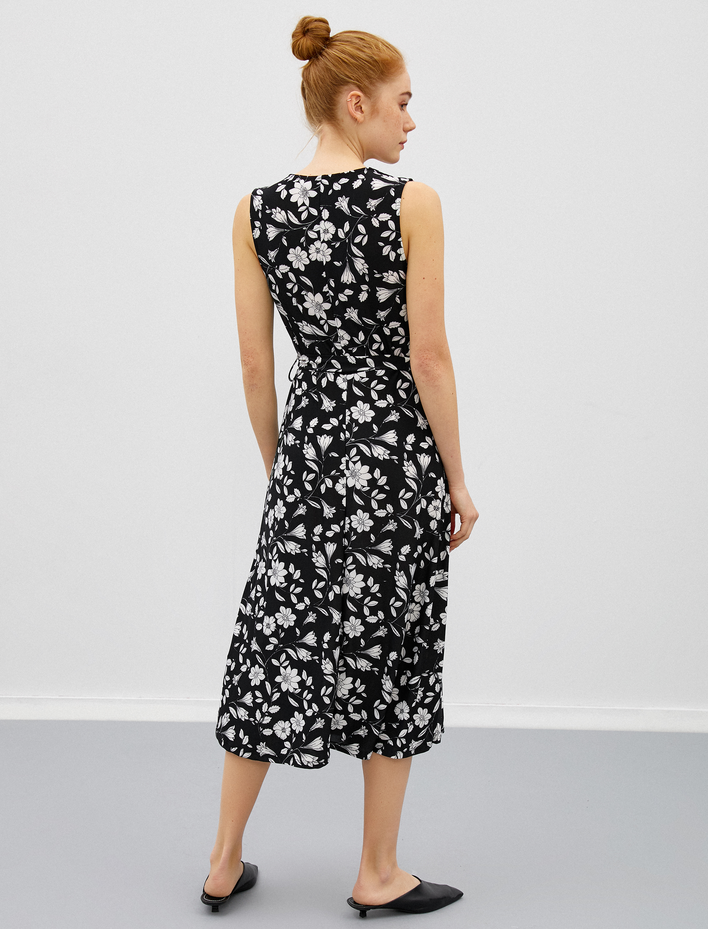   Çiçekli Yazlık Elbise Kruvaze Kolsuz