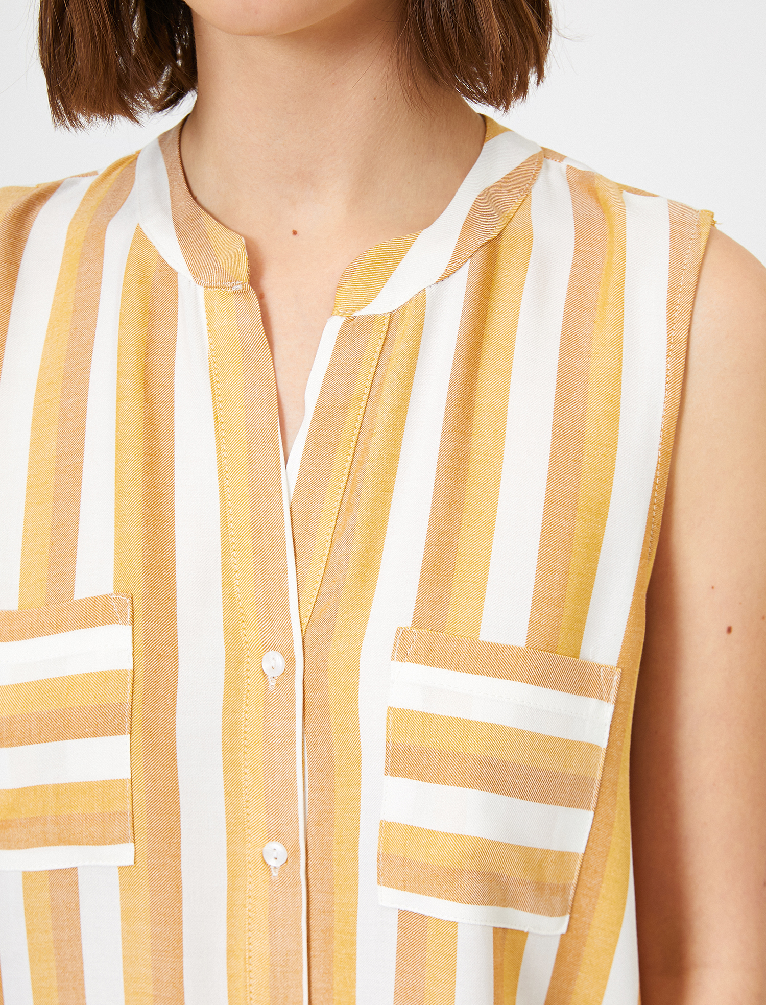   Çizgili Kolsuz Gömlek