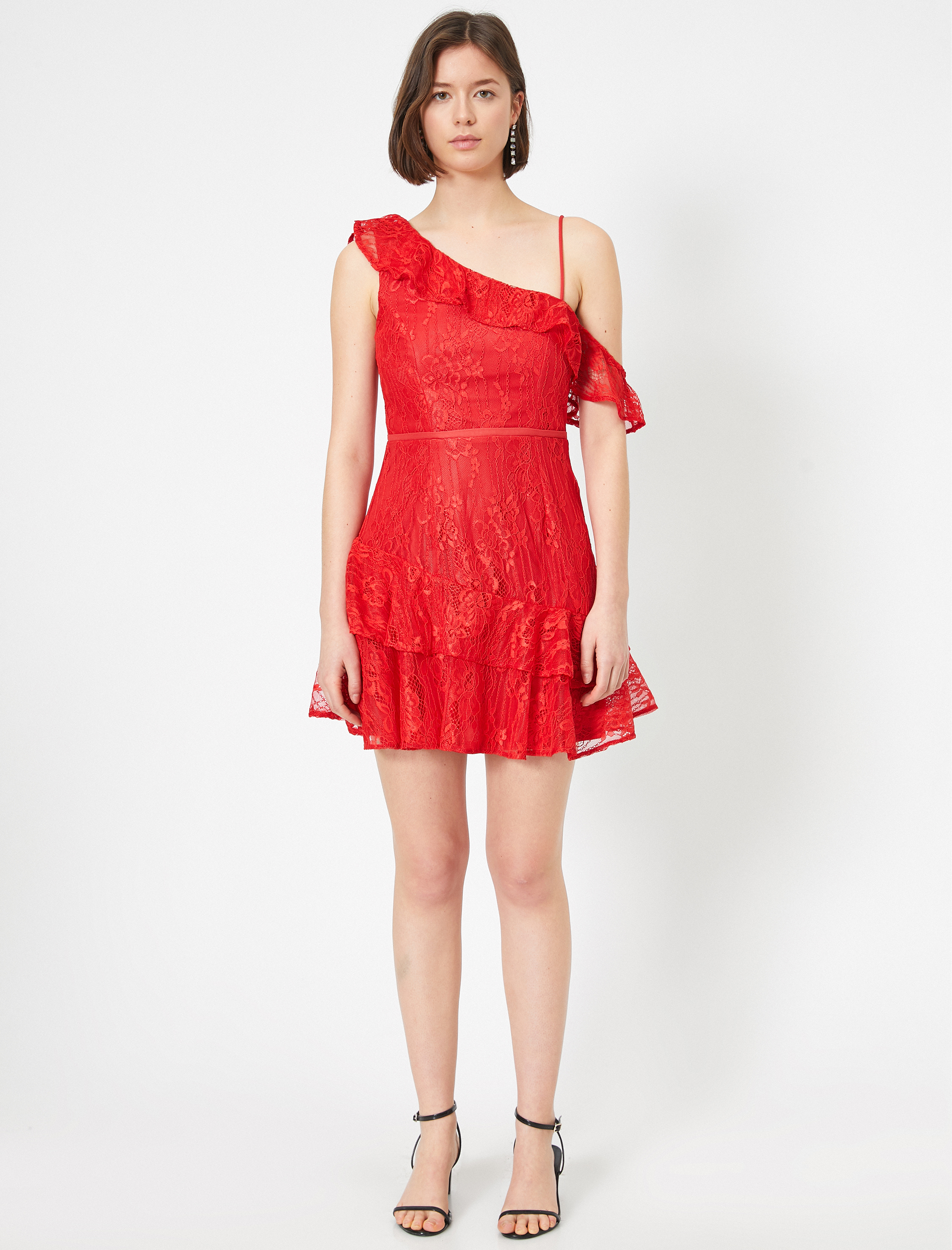   Dantel Abiye Elbise Volanlı Düşük Omuz Kolsuz Mini