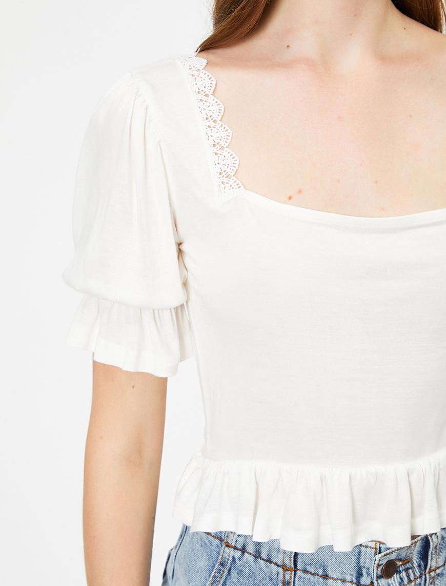   Kısa Kollu Fırfırlı Dantelli Crop Tişört
