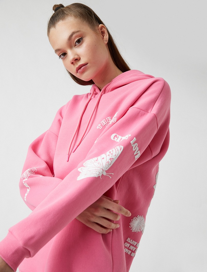  Kapüşonlu Baskılı Sweatshirt
