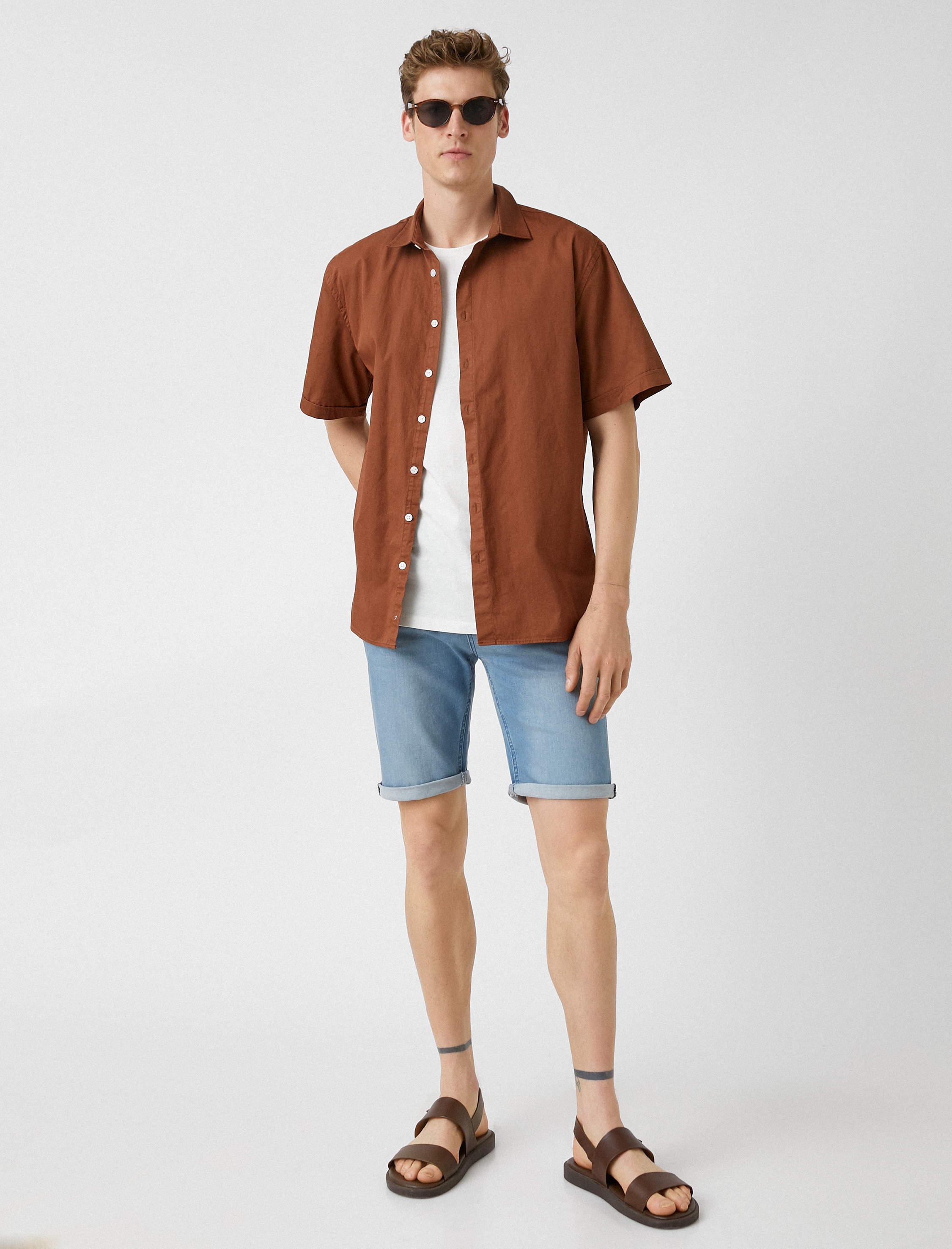   Katlı Paça Kot Şort