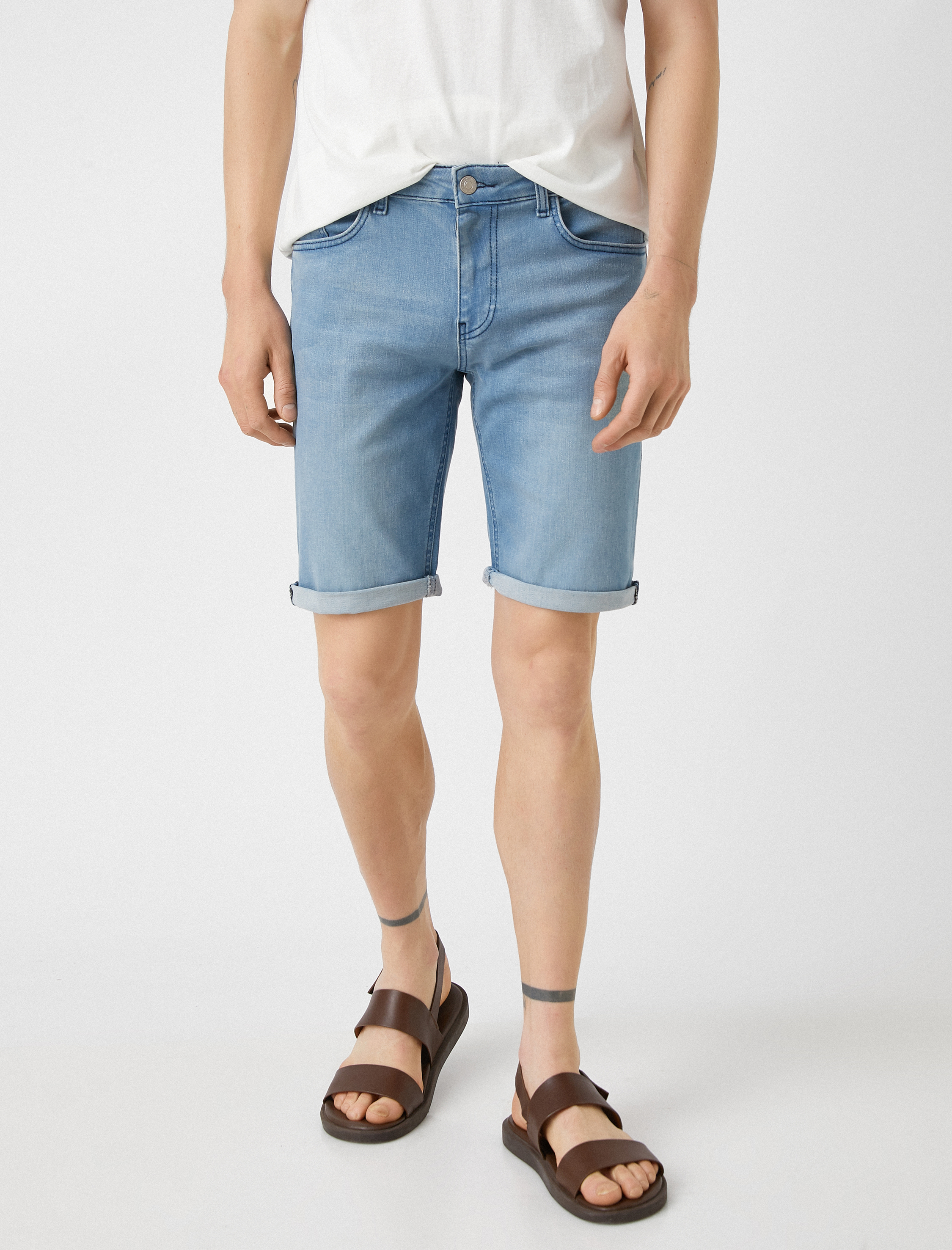   Katlı Paça Kot Şort