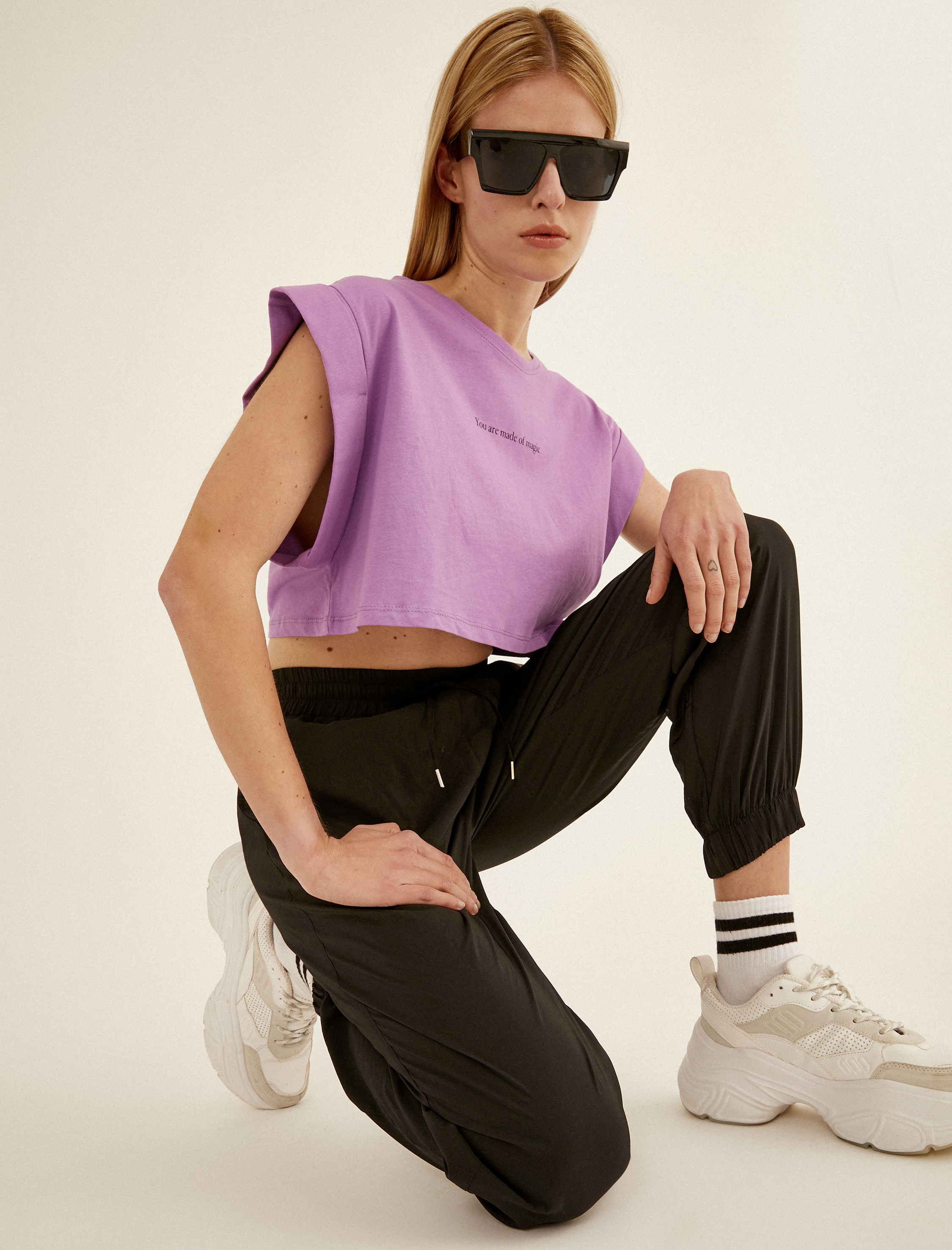   Pamuklu Bisiklet Yaka Kısa Kollu Yazılı Baskılı Crop Tişört