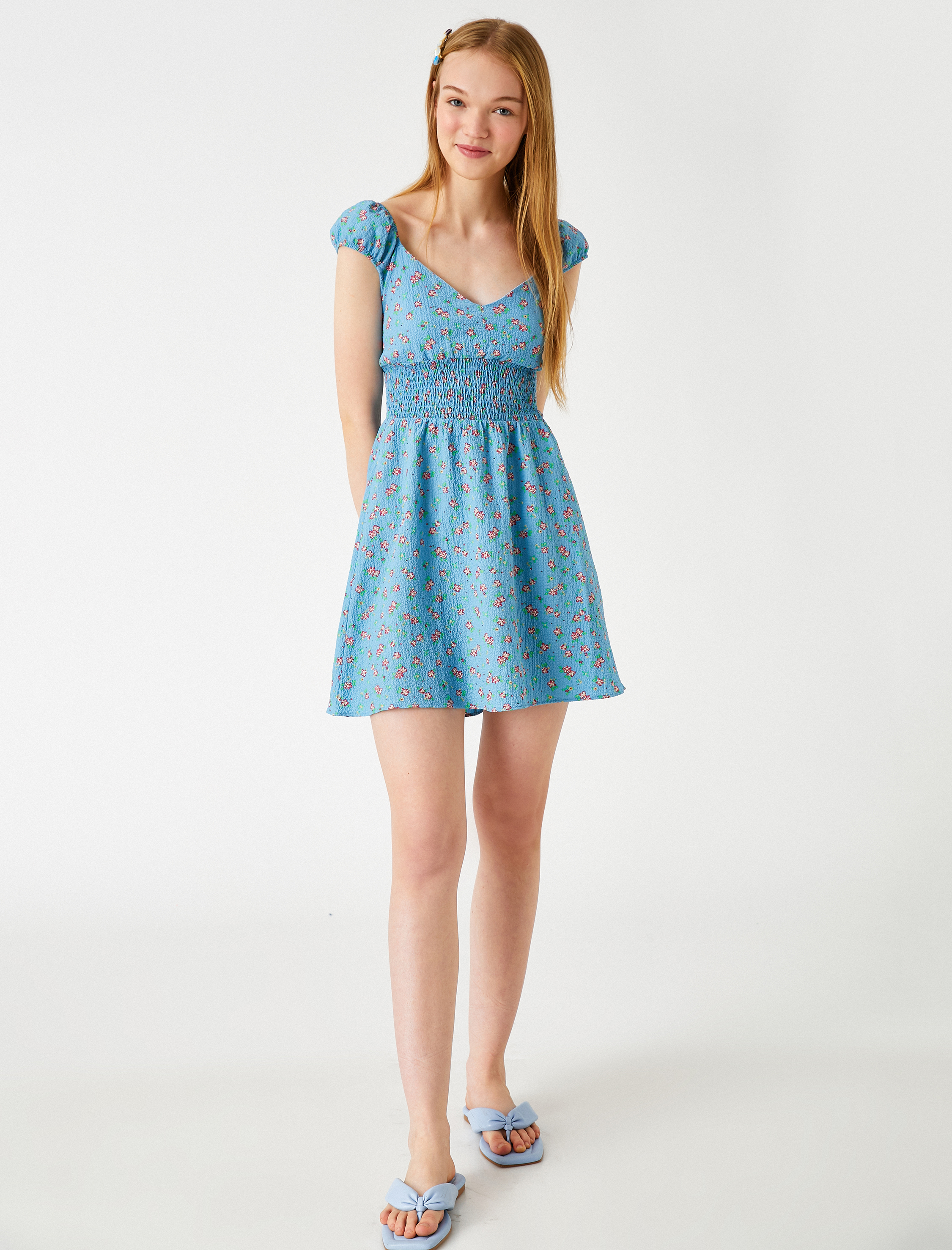   Mini Elbise Çiçekli Gipeli