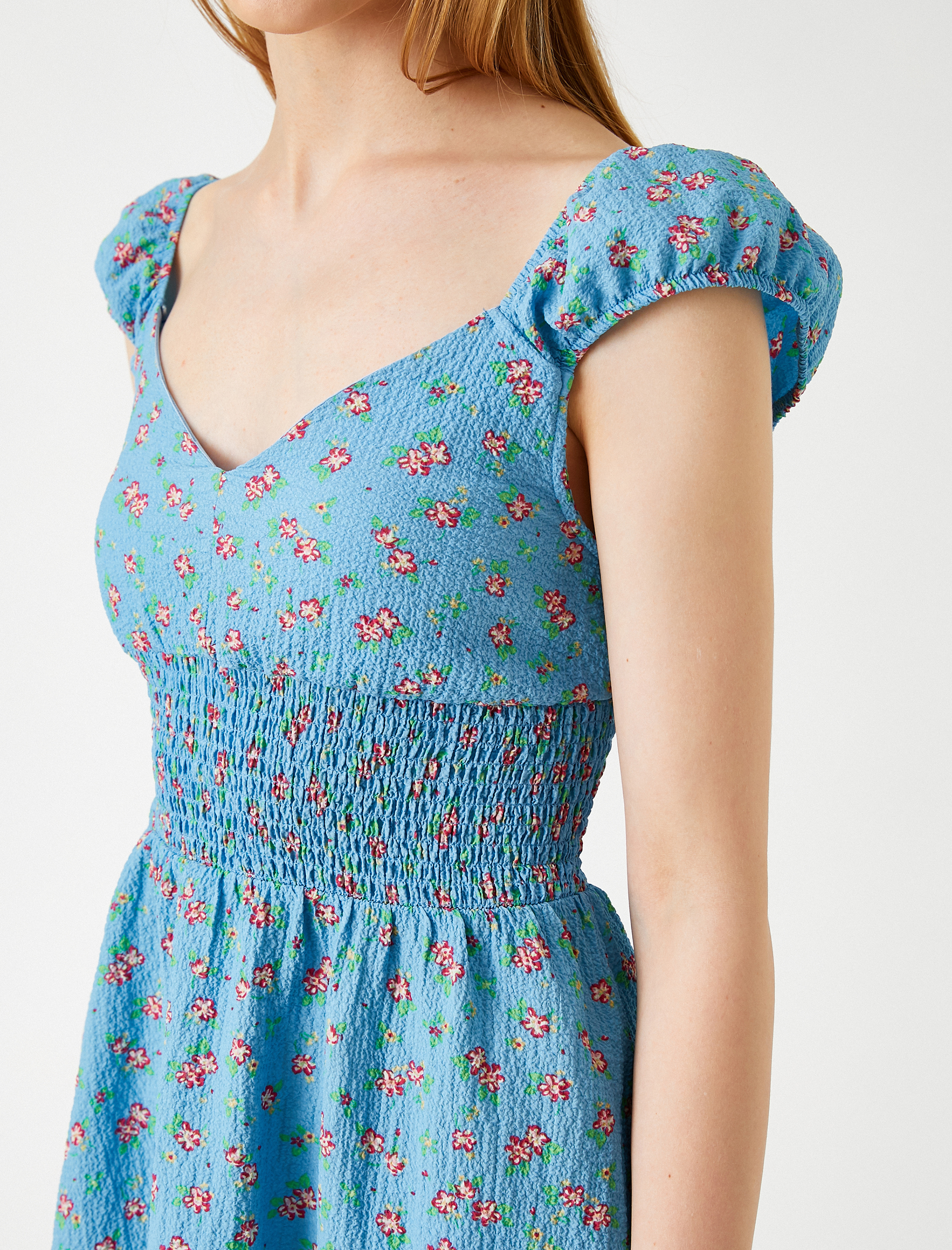   Mini Elbise Çiçekli Gipeli