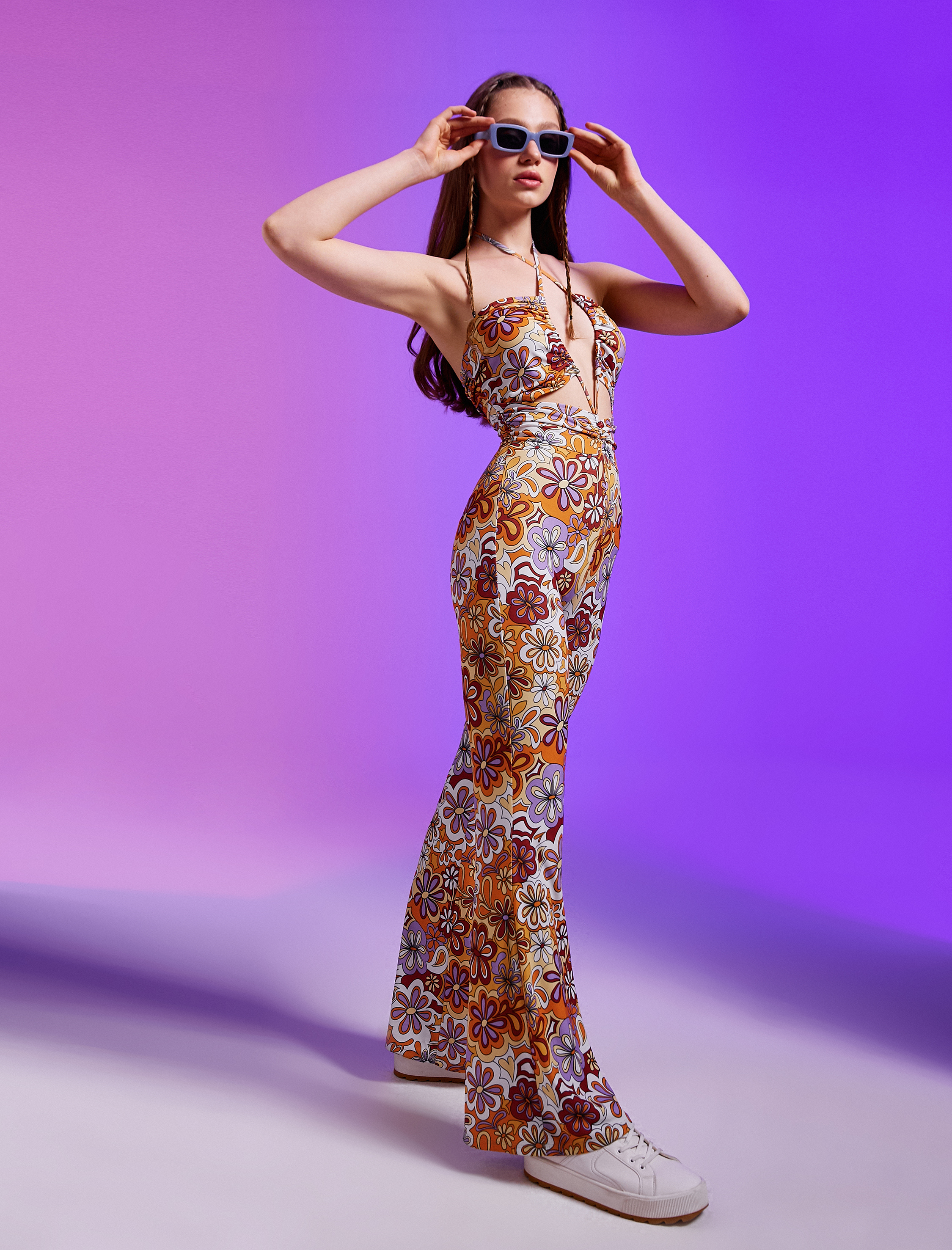 İspanyol Paça Tulum Çiçekli Pencere Detaylı