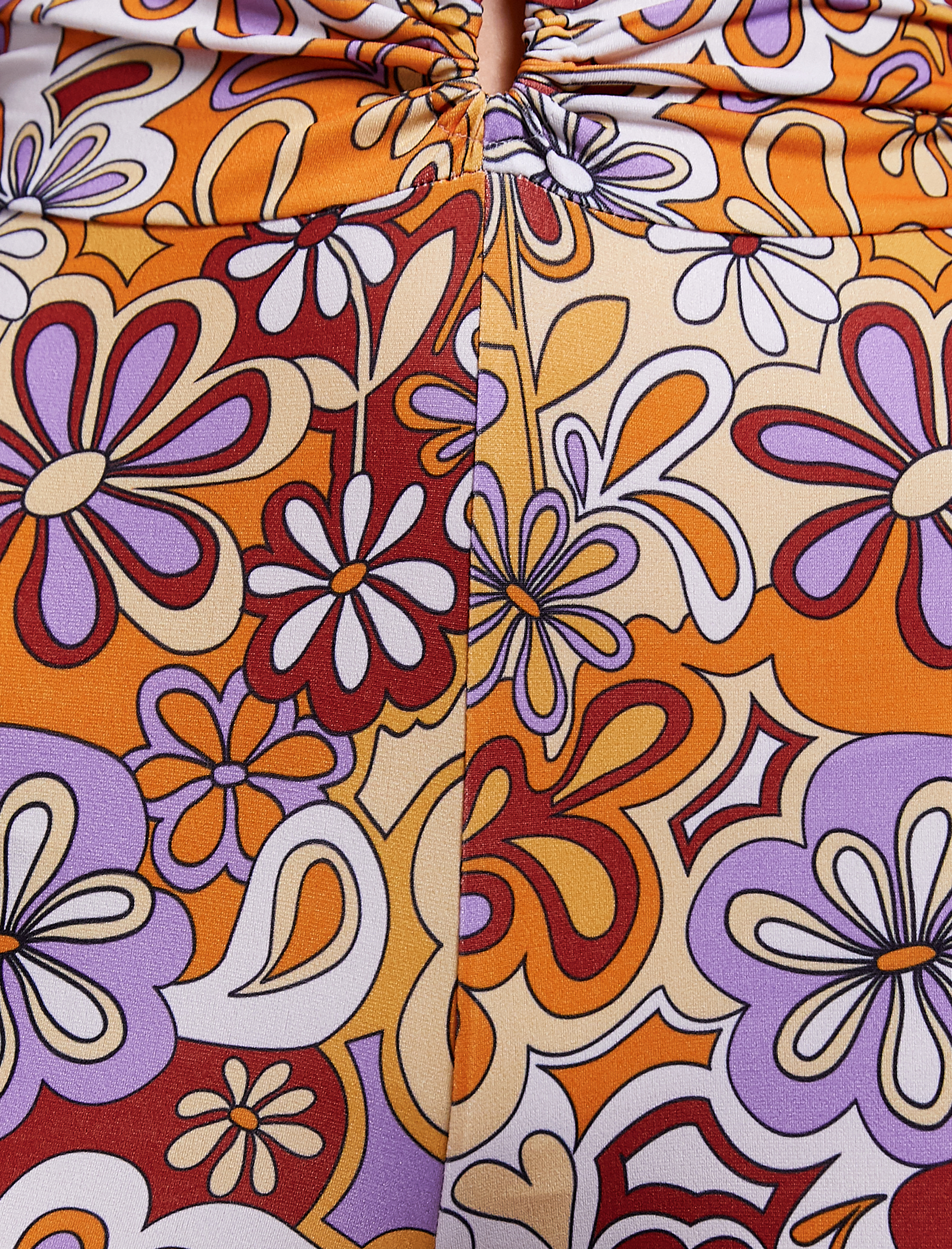 İspanyol Paça Tulum Çiçekli Pencere Detaylı