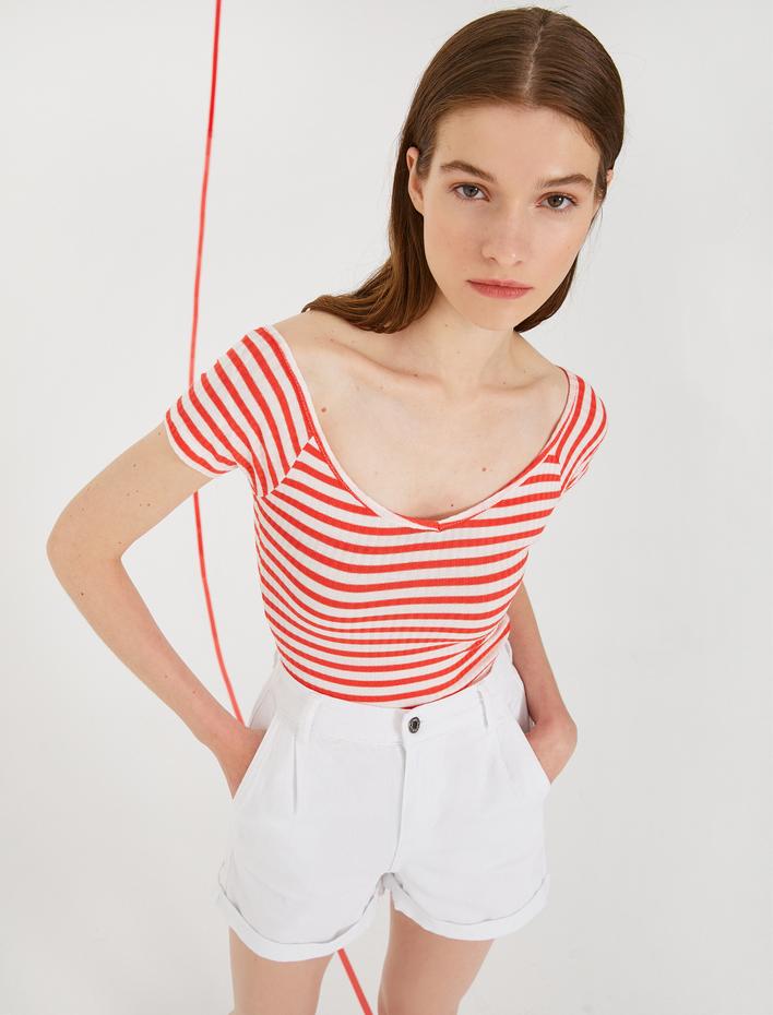  Çizgili Tişört